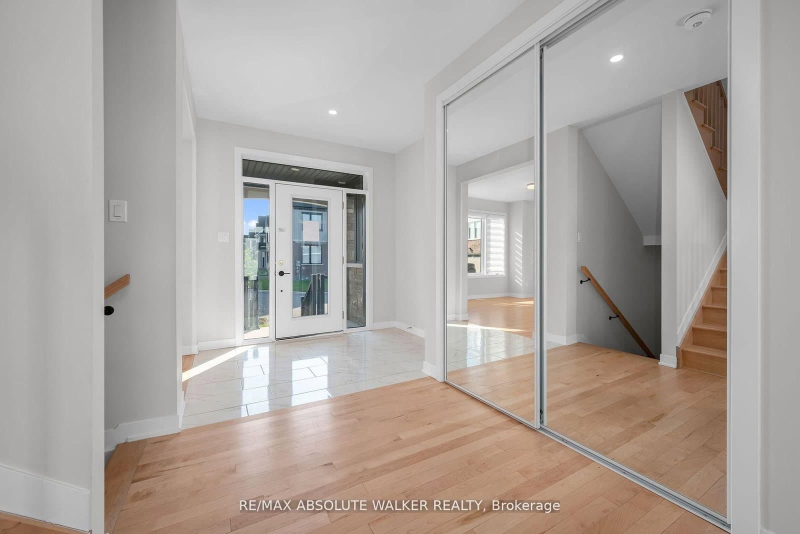 440 Appalachian Circle, Ottawa, ON — photo 2