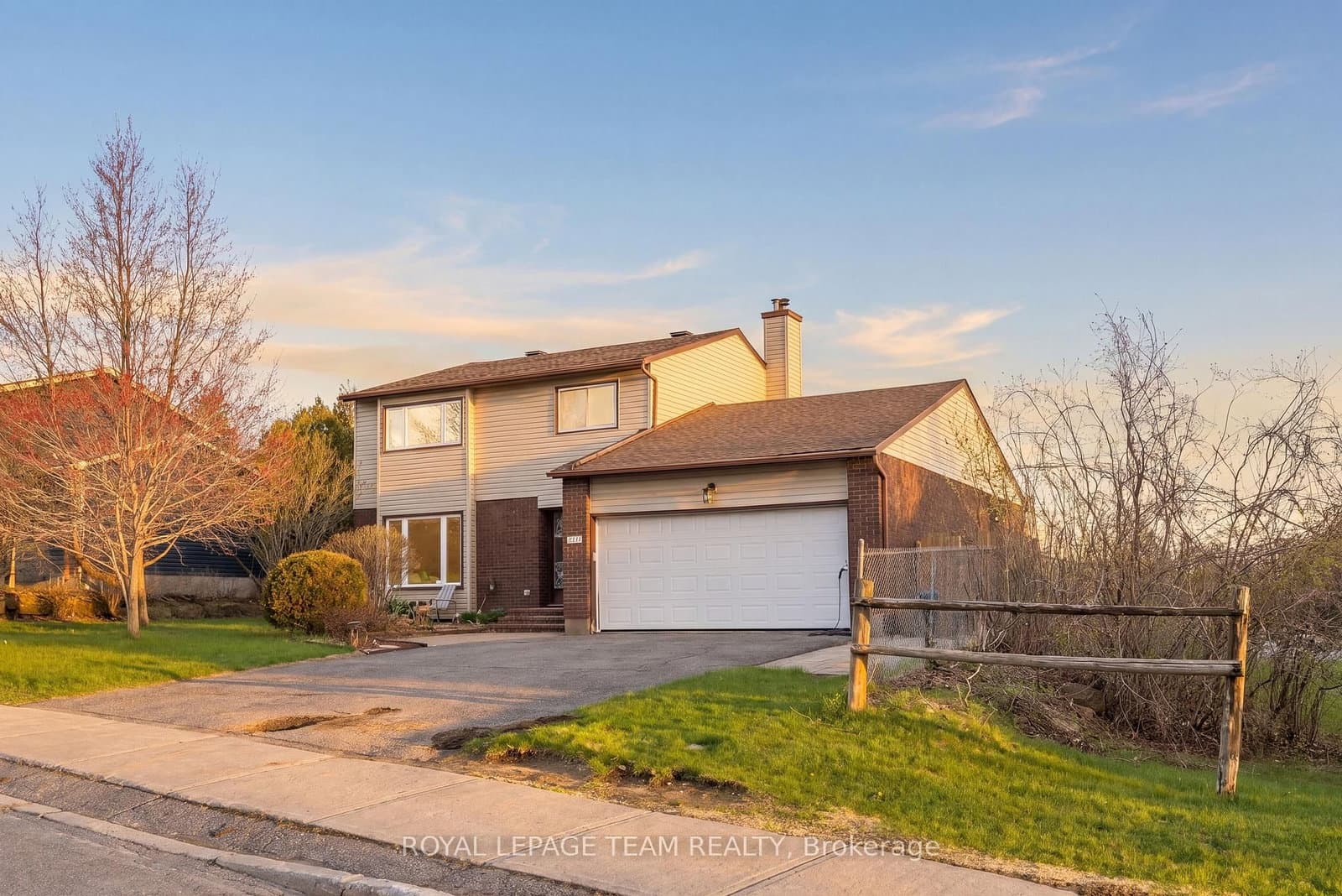 136 Malvern Drive, Barrhaven, ON