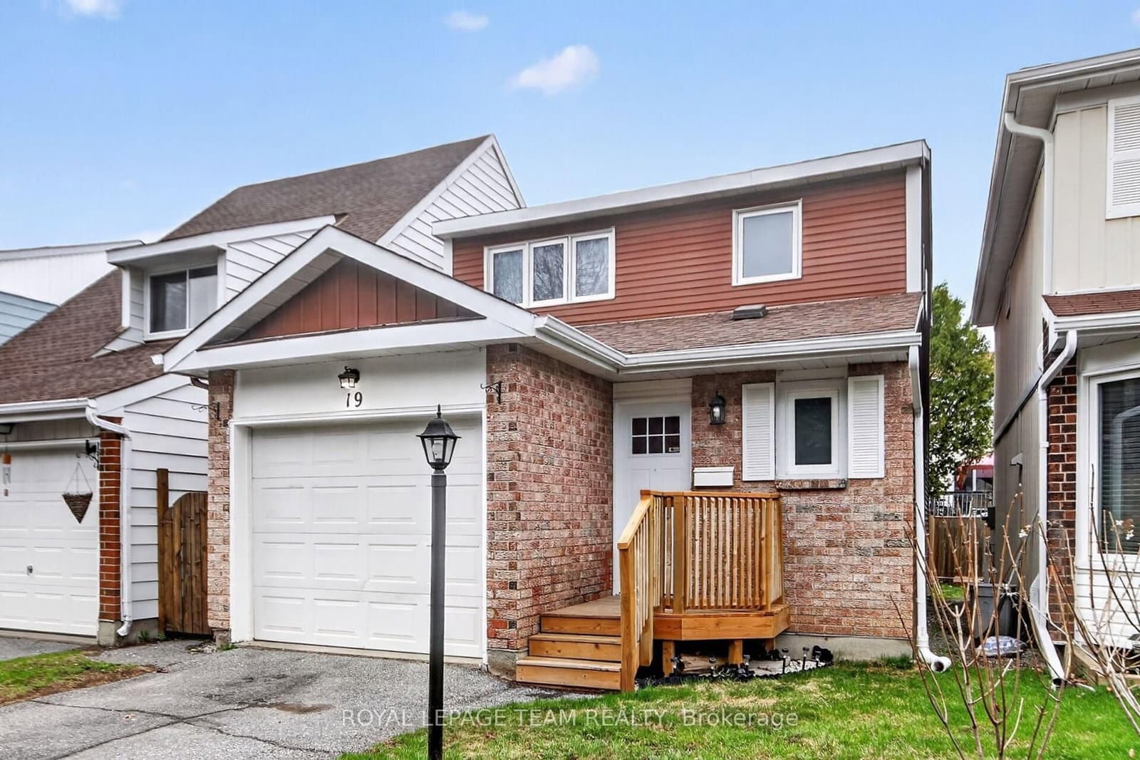 14 - 19 Trafford Lane, Barrhaven, ON — photo 2