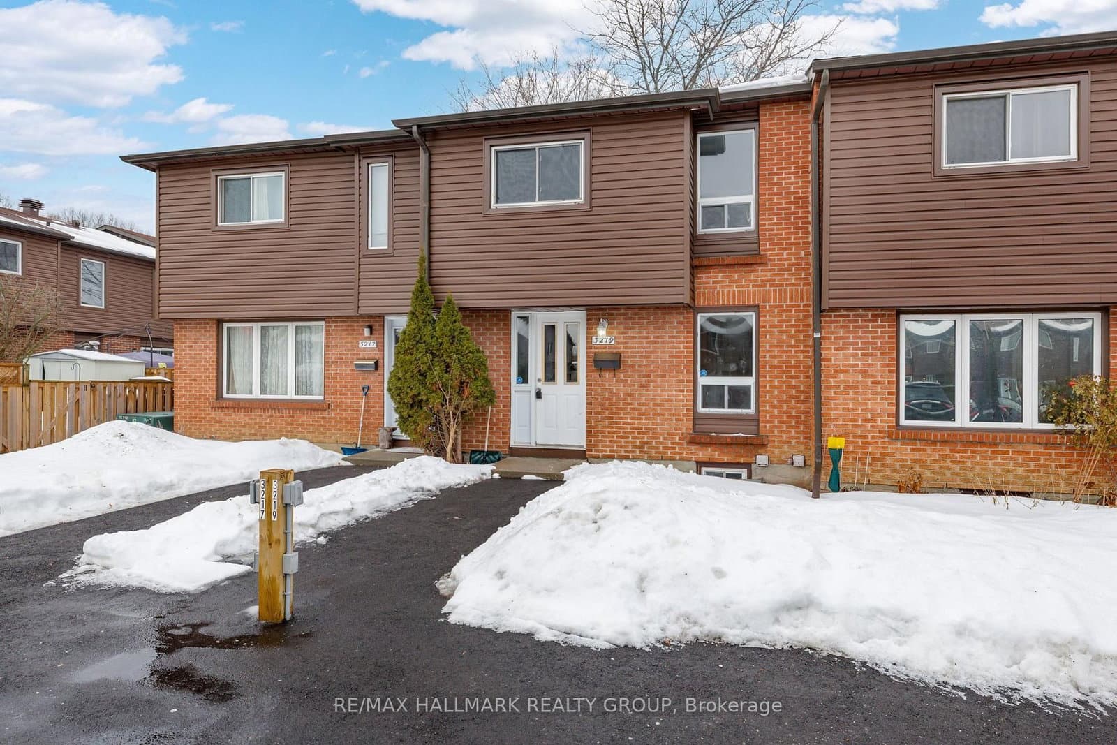 3219 Stockton Drive, Ottawa, ON