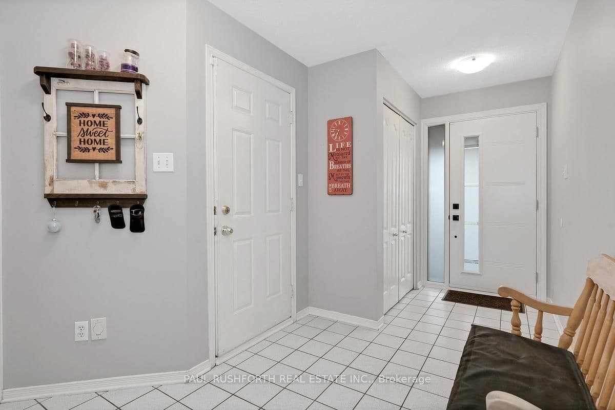 109 Woodpark Way, Ottawa, ON — photo 3