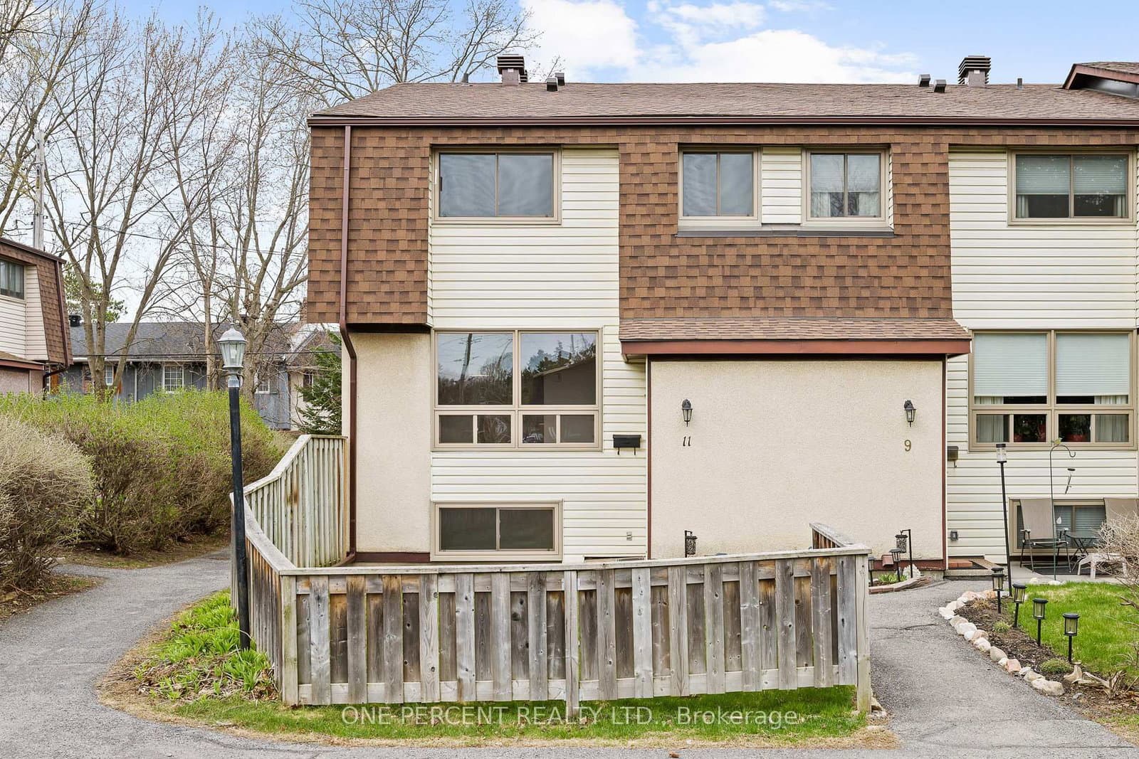 11 - 2640 Draper Avenue, Ottawa, ON