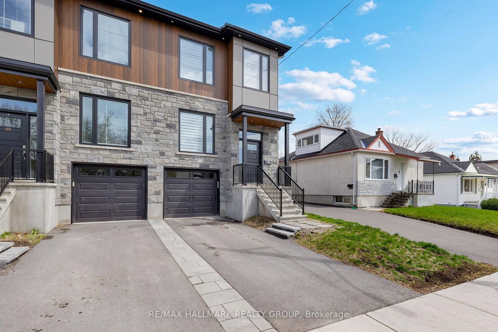 165 LONGPRE Street, Ottawa, ON — photo 2