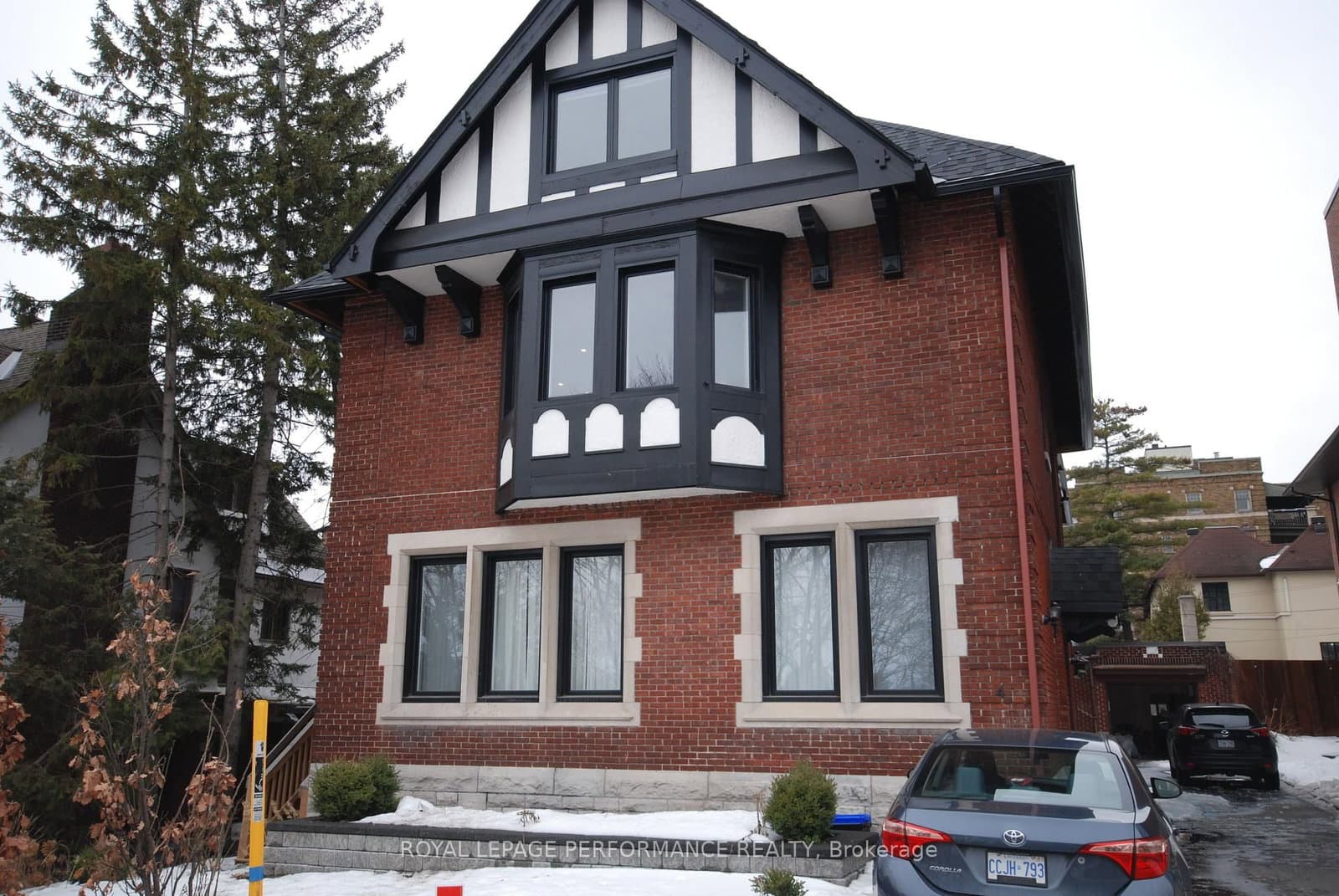 6 - 4 Range Road, Ottawa, ON