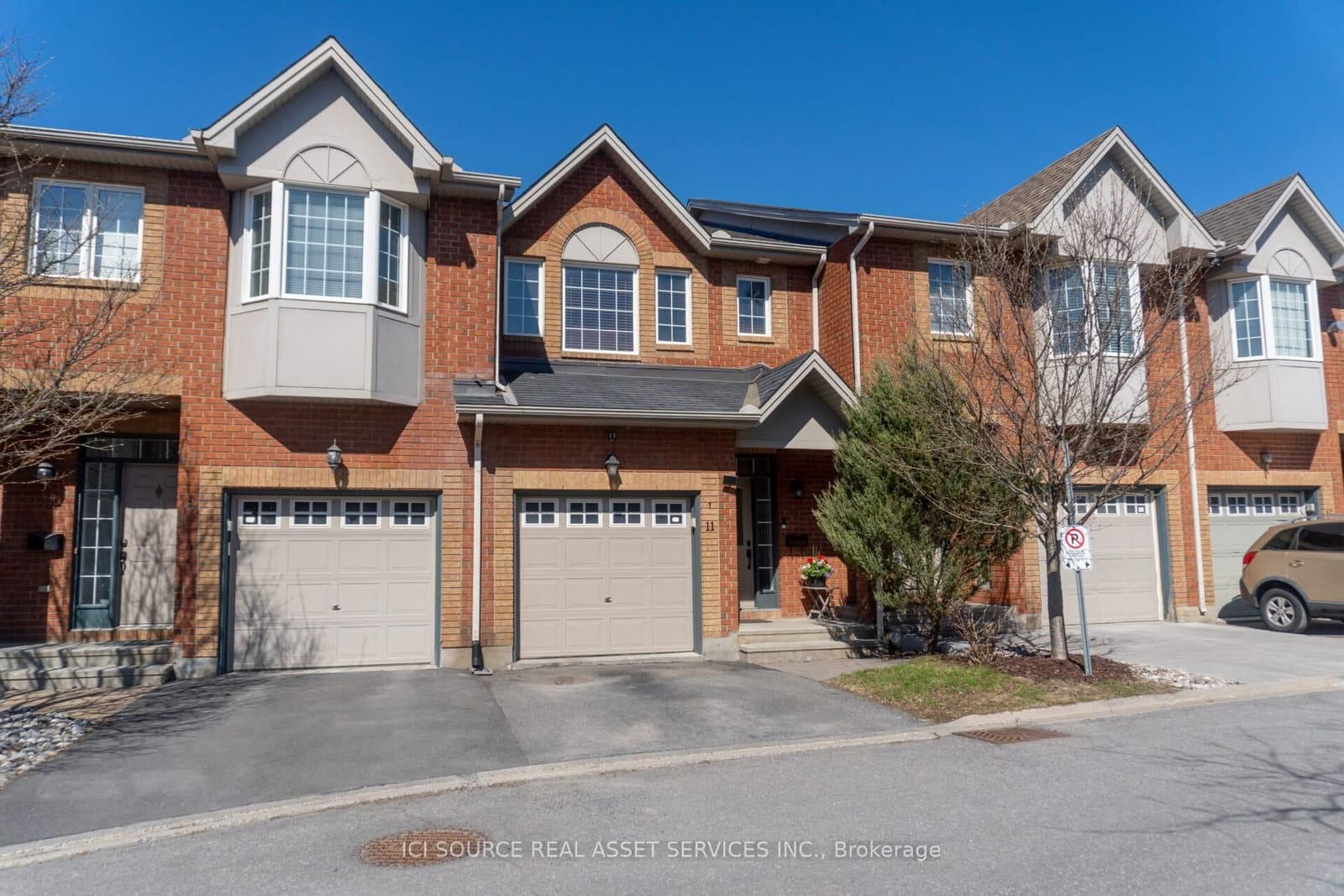 11 Great Oak Private, Ottawa, ON