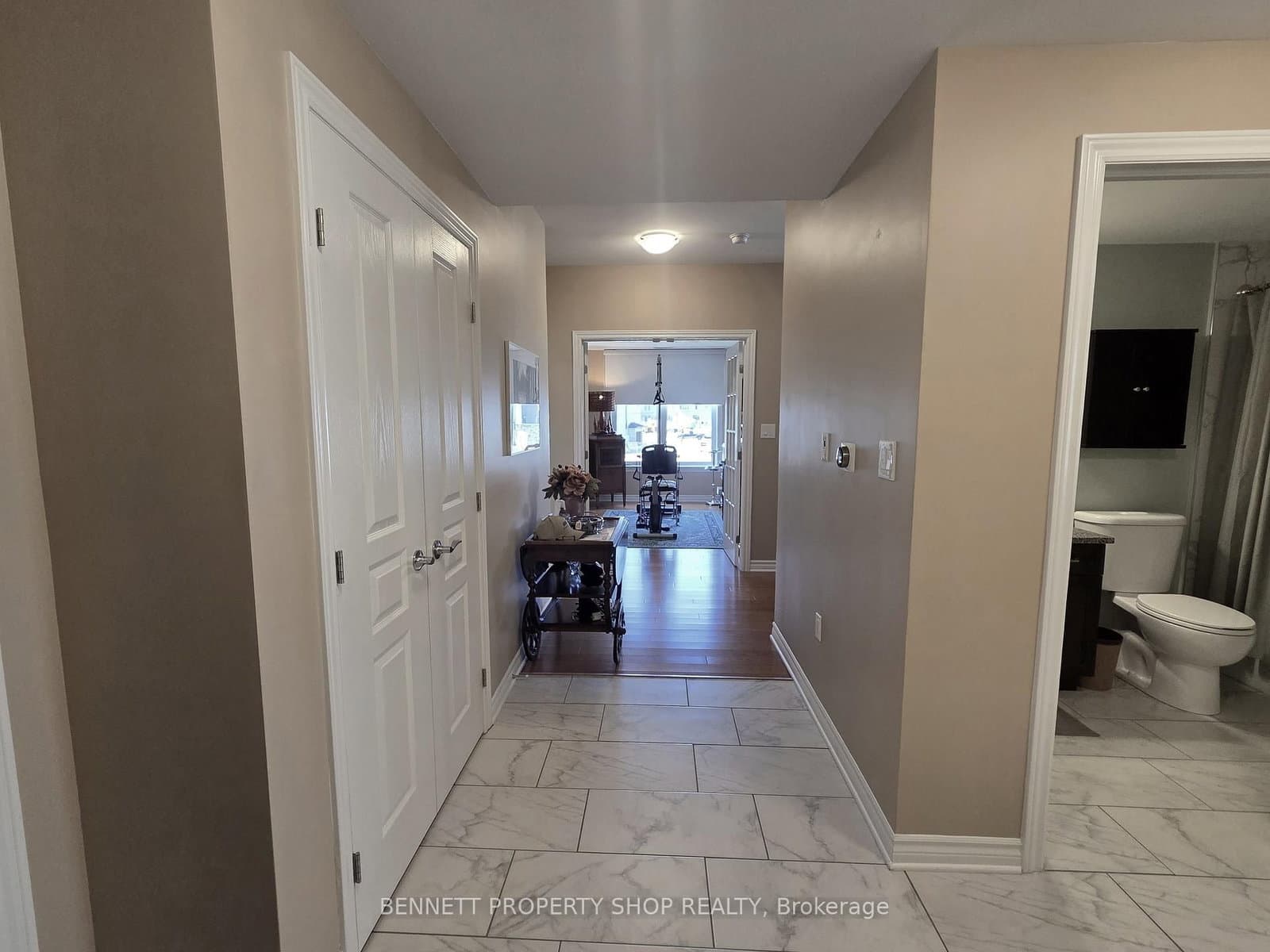 204 - 310 Jatoba Private, Ottawa, ON — photo 2