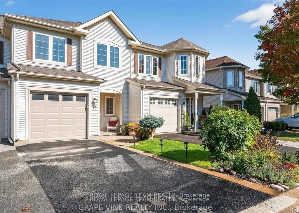 19 Fieldberry Private, Ottawa, ON