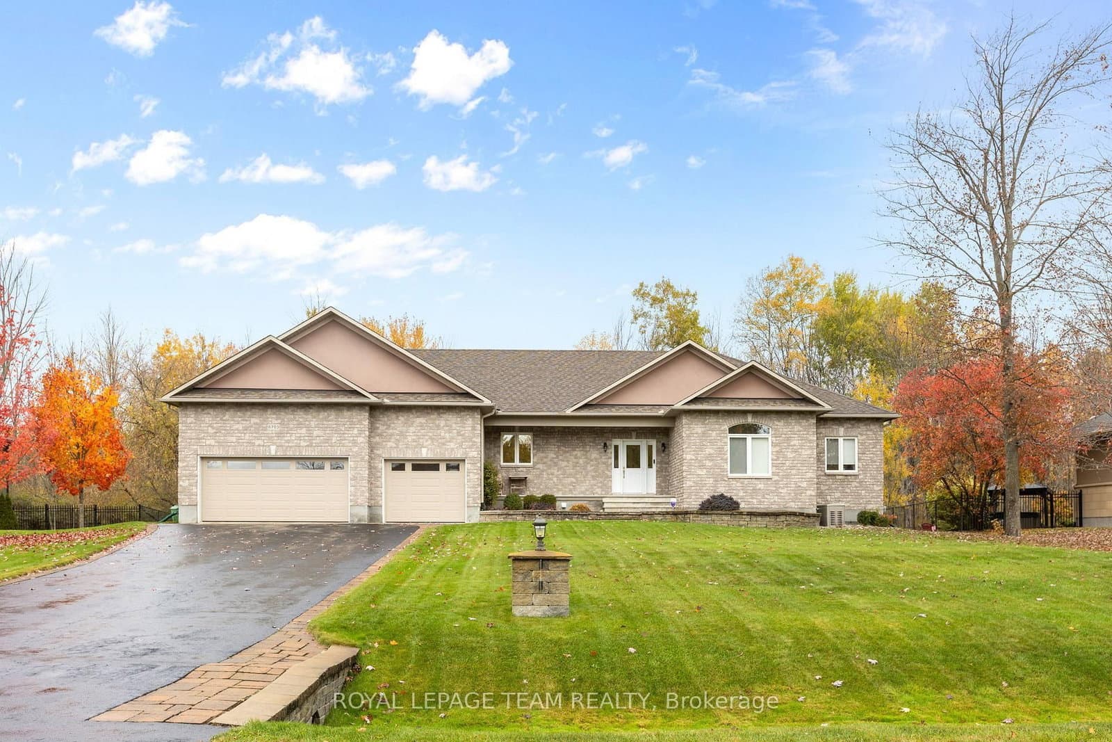 6703 Pebble Trail Way, Ottawa, ON — photo 3