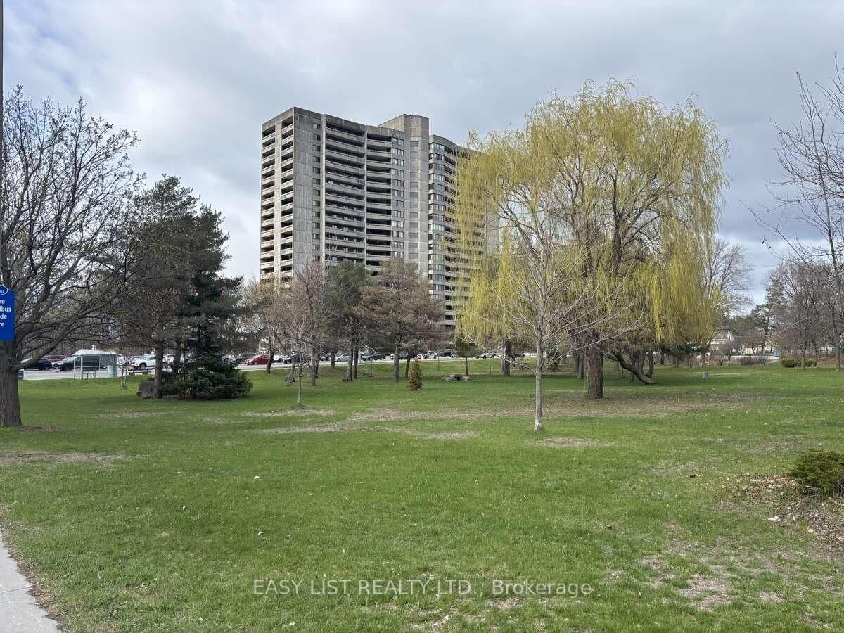 2005 - 415 Greenview Avenue, Ottawa, ON