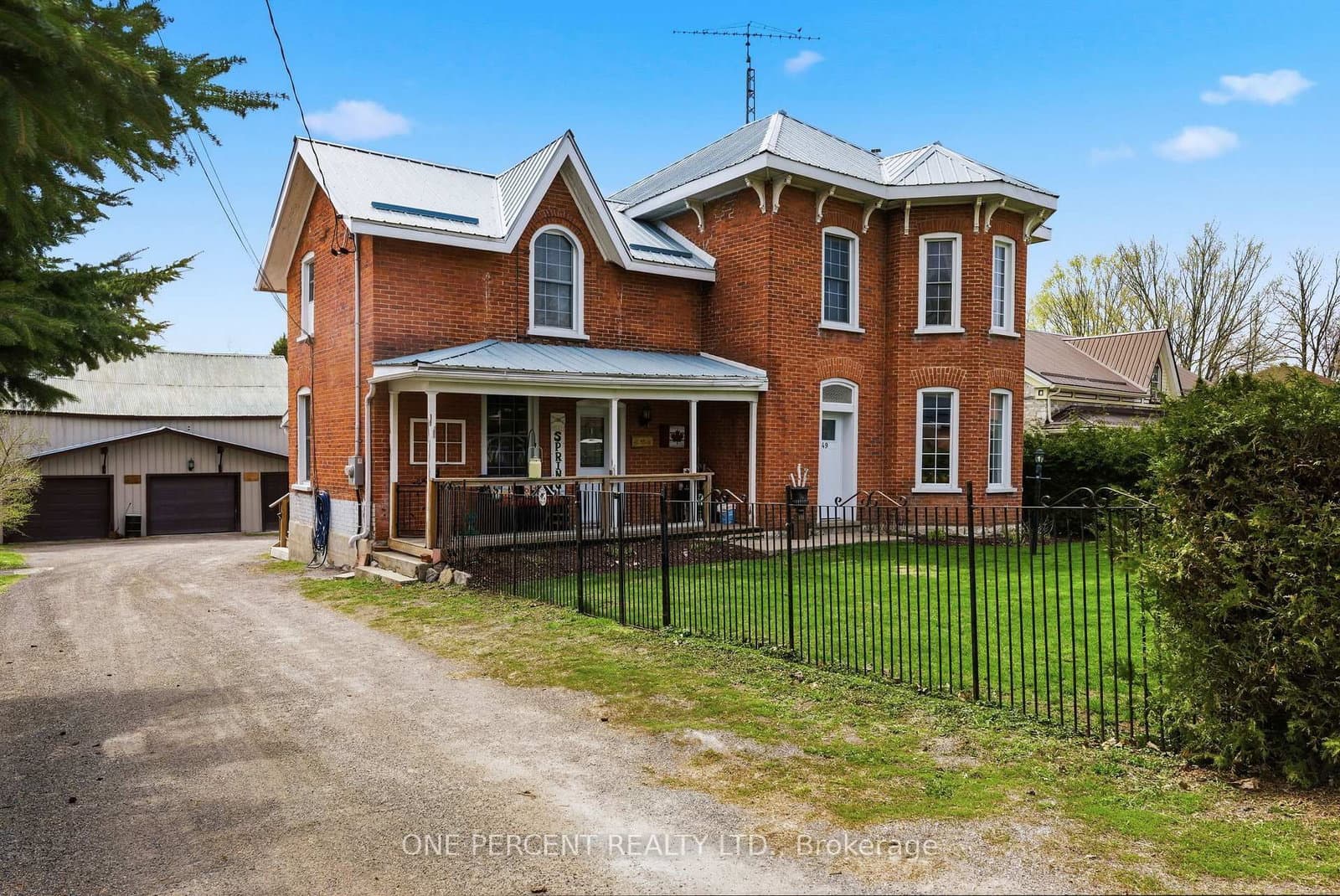 49 Forsyth Street, Limoges, ON — photo 2