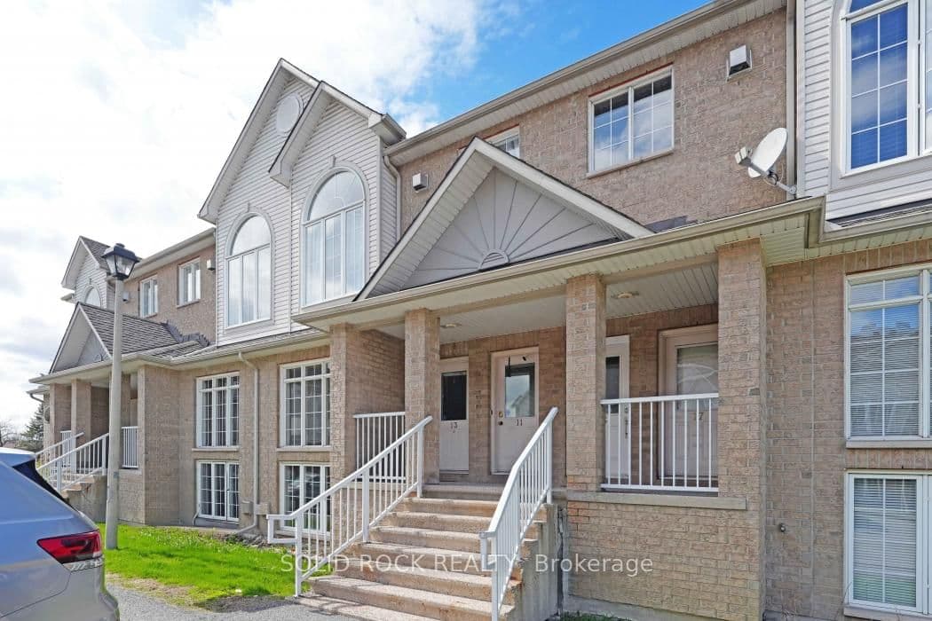 13 - 1701 Blohm Drive, Ottawa, ON — photo 2