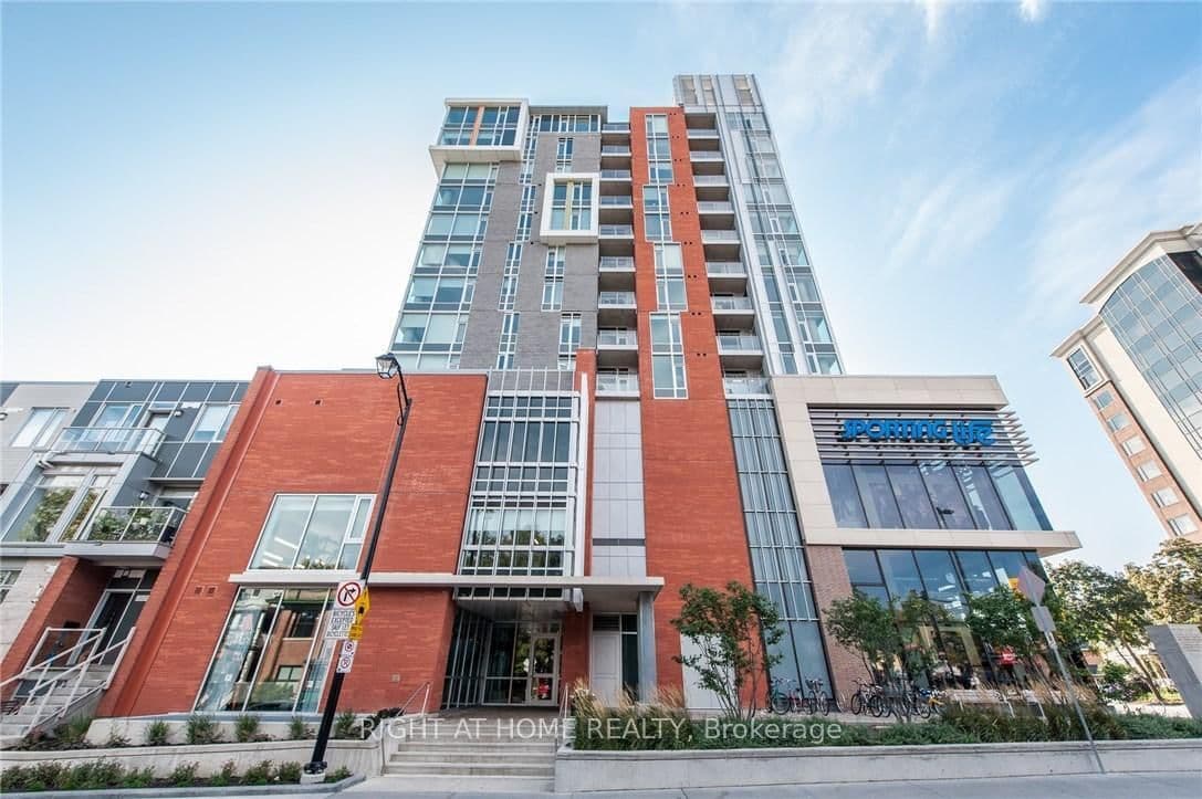 806 - 118 Holmwood Avenue, Ottawa, ON