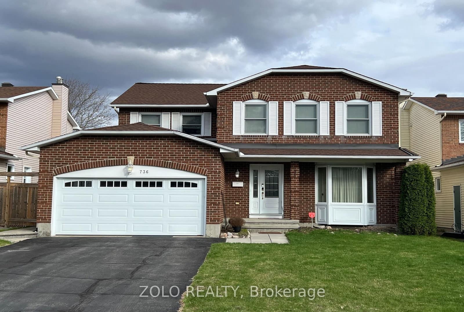 736 Hauteview Crescent, Ottawa, ON