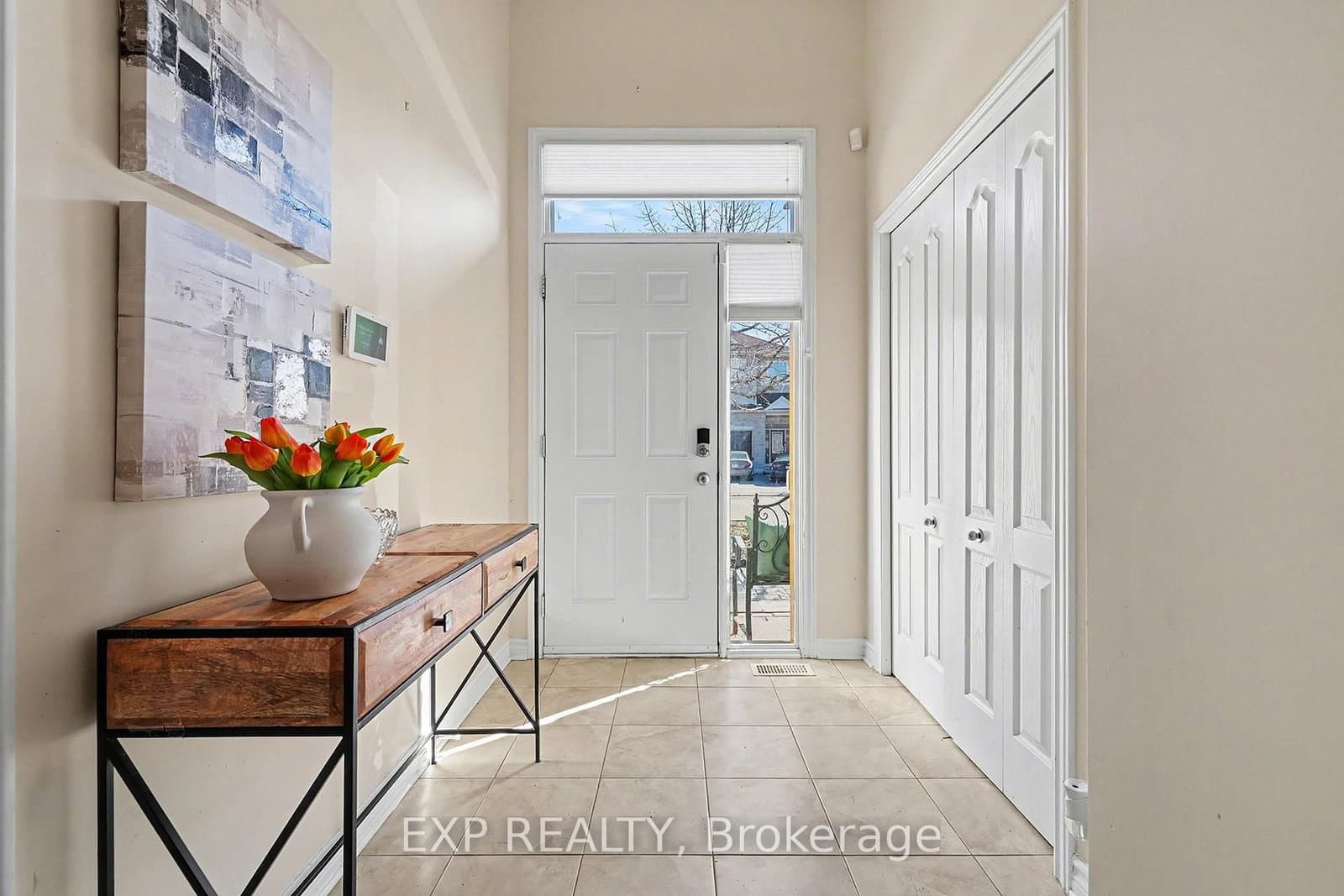 282 Broxburn Crescent, Ottawa, ON — photo 3