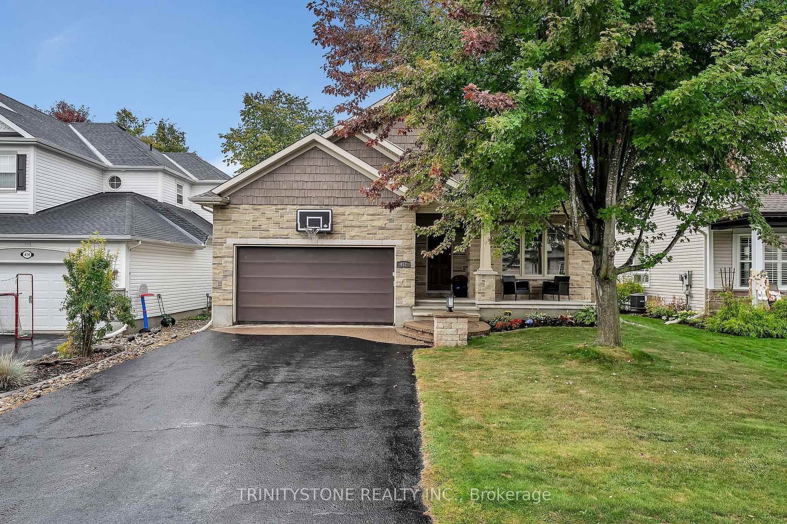 452 Landswood Way, Ottawa, ON