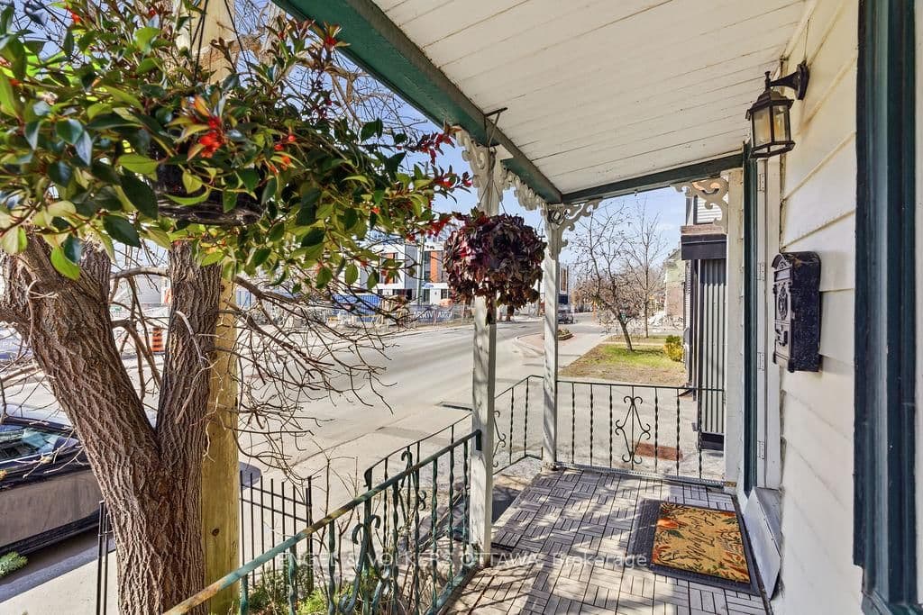 477 Booth Street, Ottawa, ON — photo 3