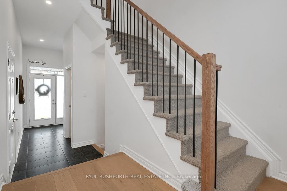 804 Chipping Circle, Ottawa, ON — photo 3