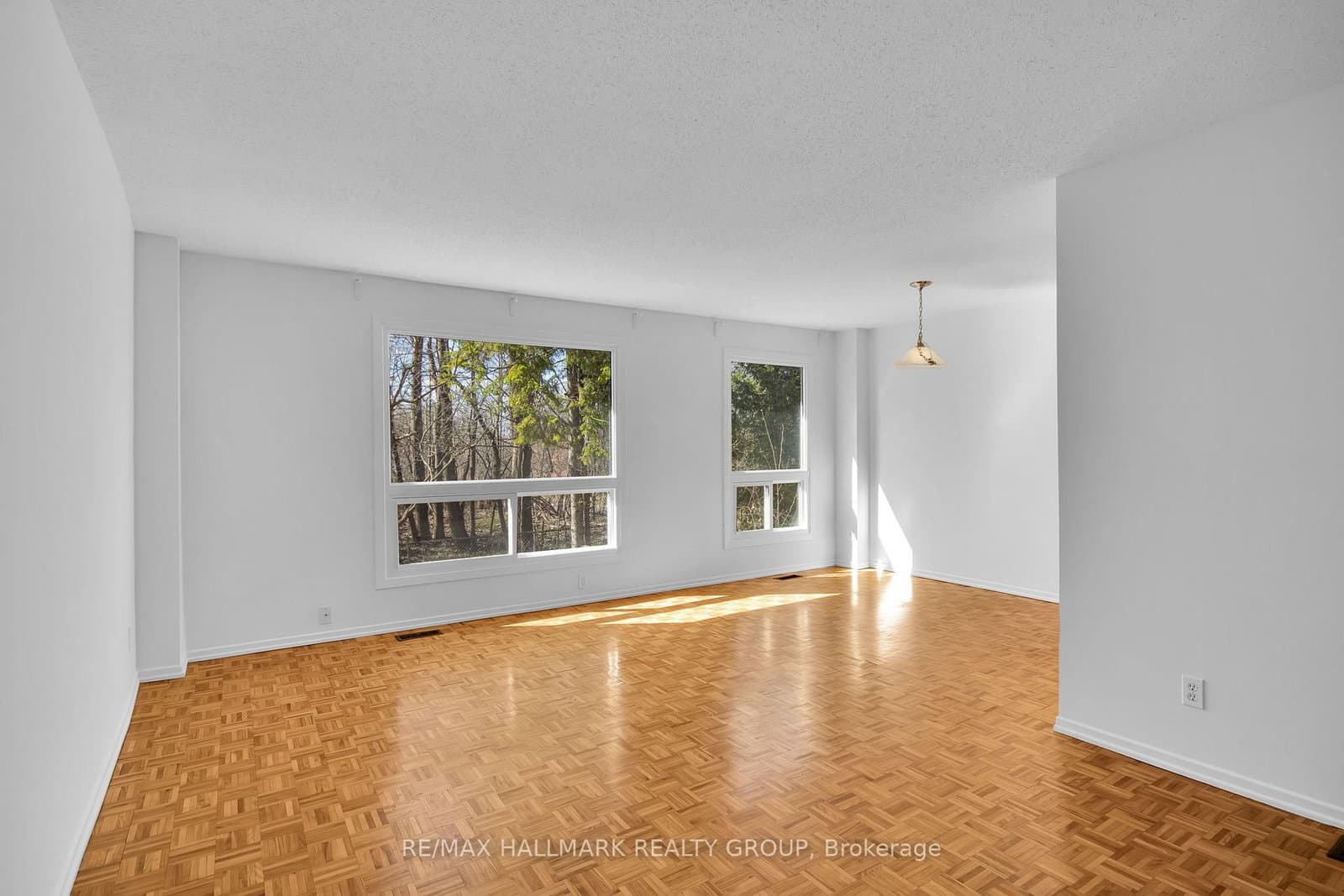 338 Stone Quarry Private, Ottawa, ON — photo 3