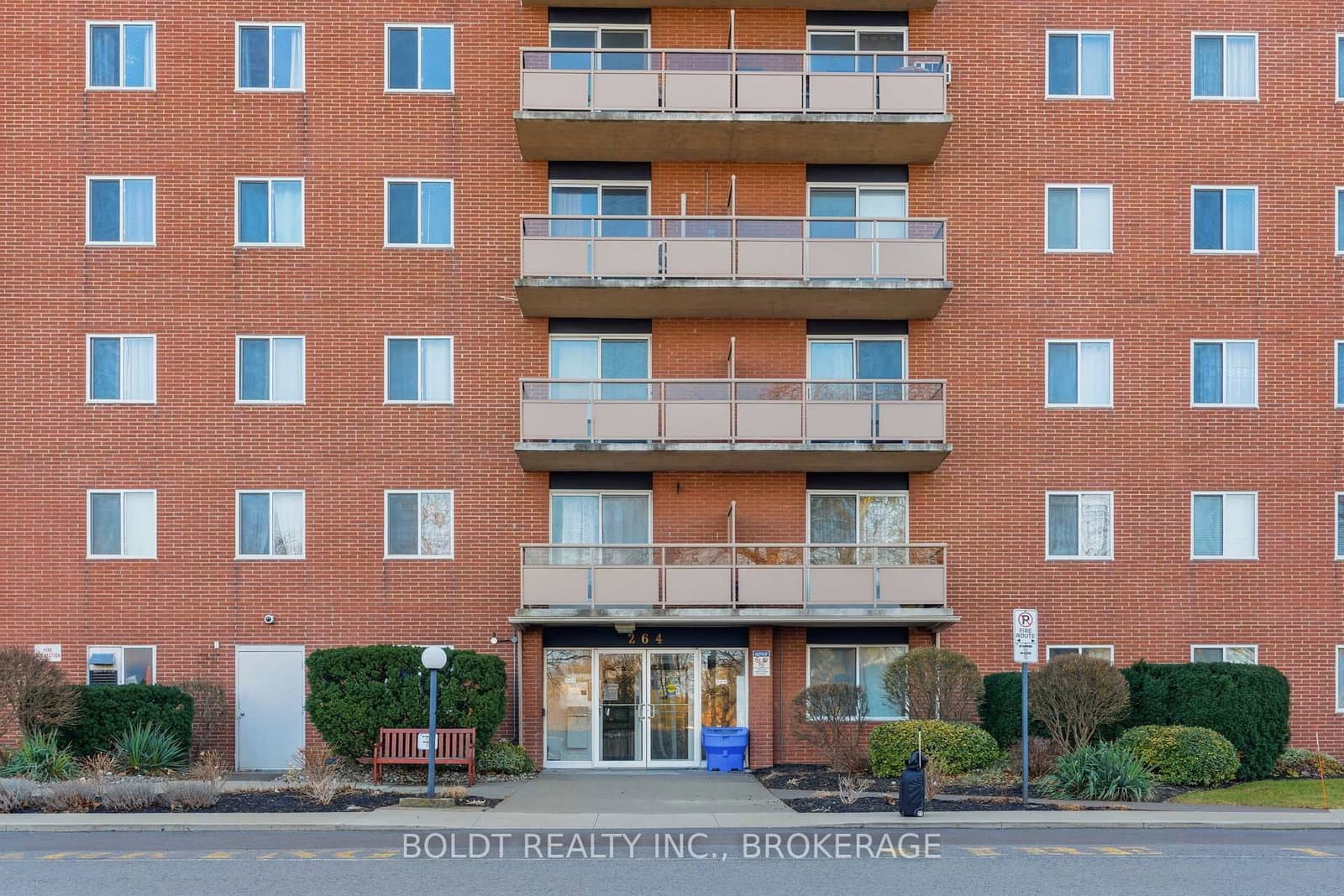 107 - 264 Grantham Avenue, St. Catharines, ON — photo 2