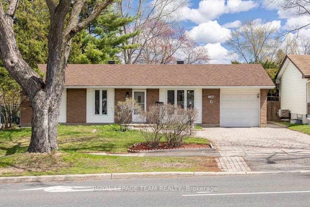 2368 Ogilvie Road, Ottawa, ON