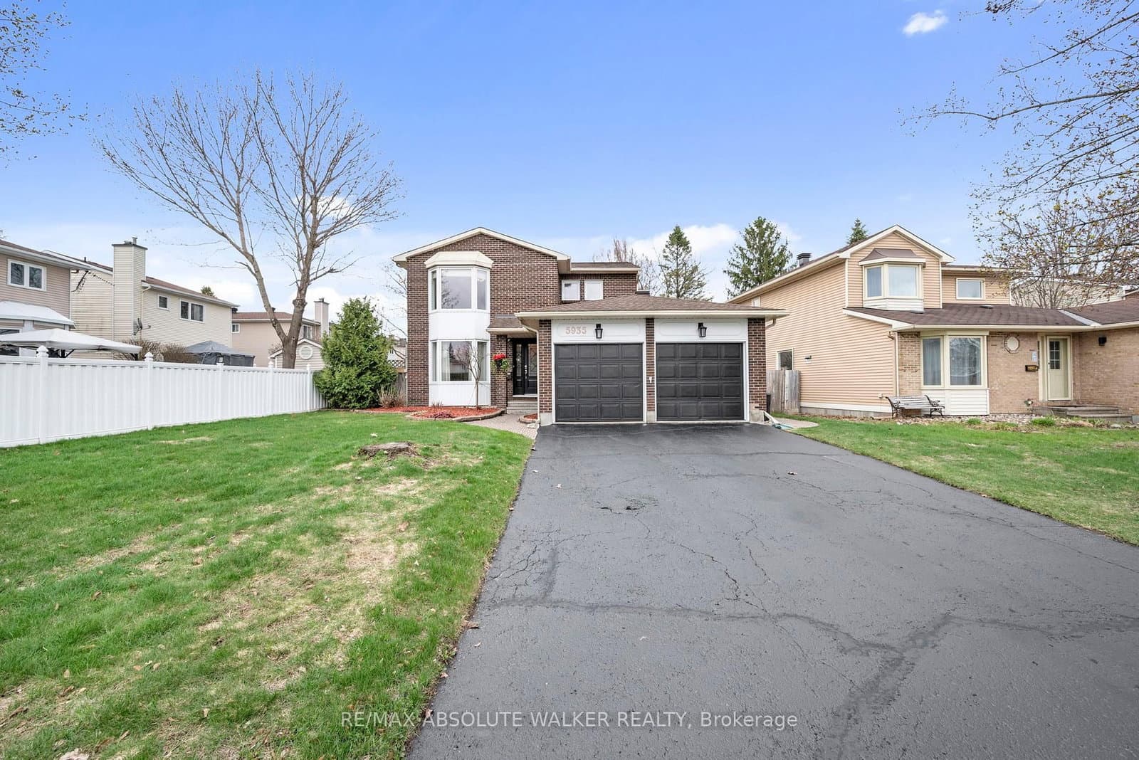 5935 Meadowglen Drive, Ottawa, ON — photo 3