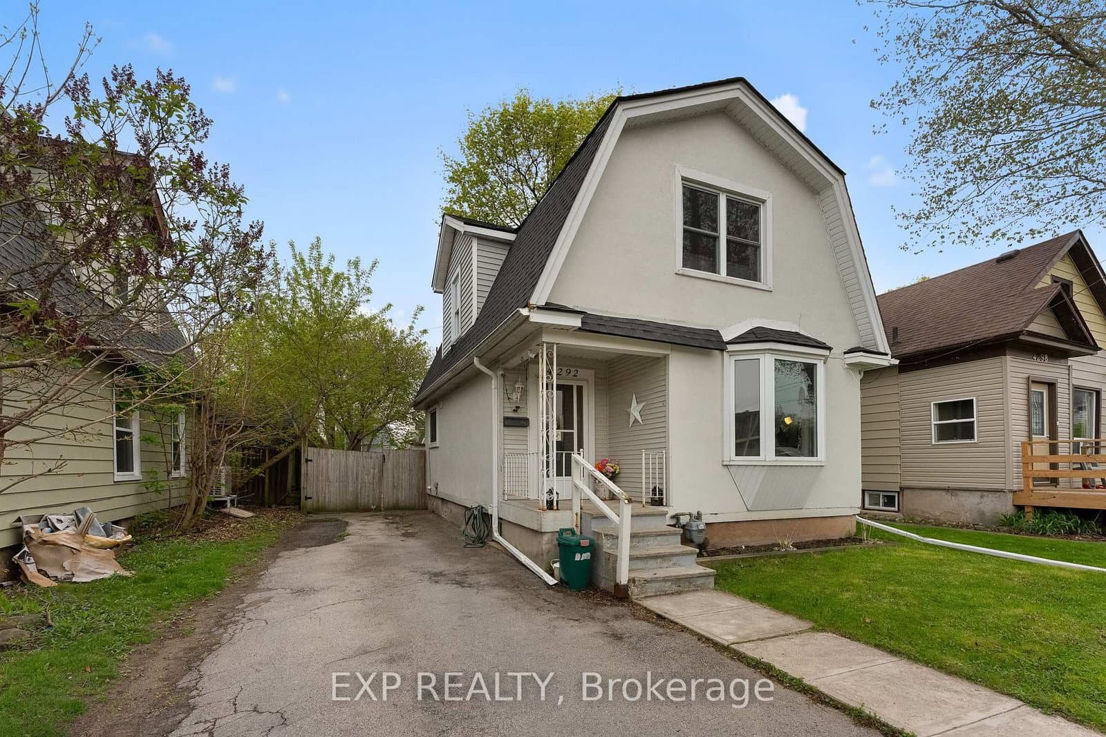 4292 Ferguson Street, Niagara Falls, ON — photo 2
