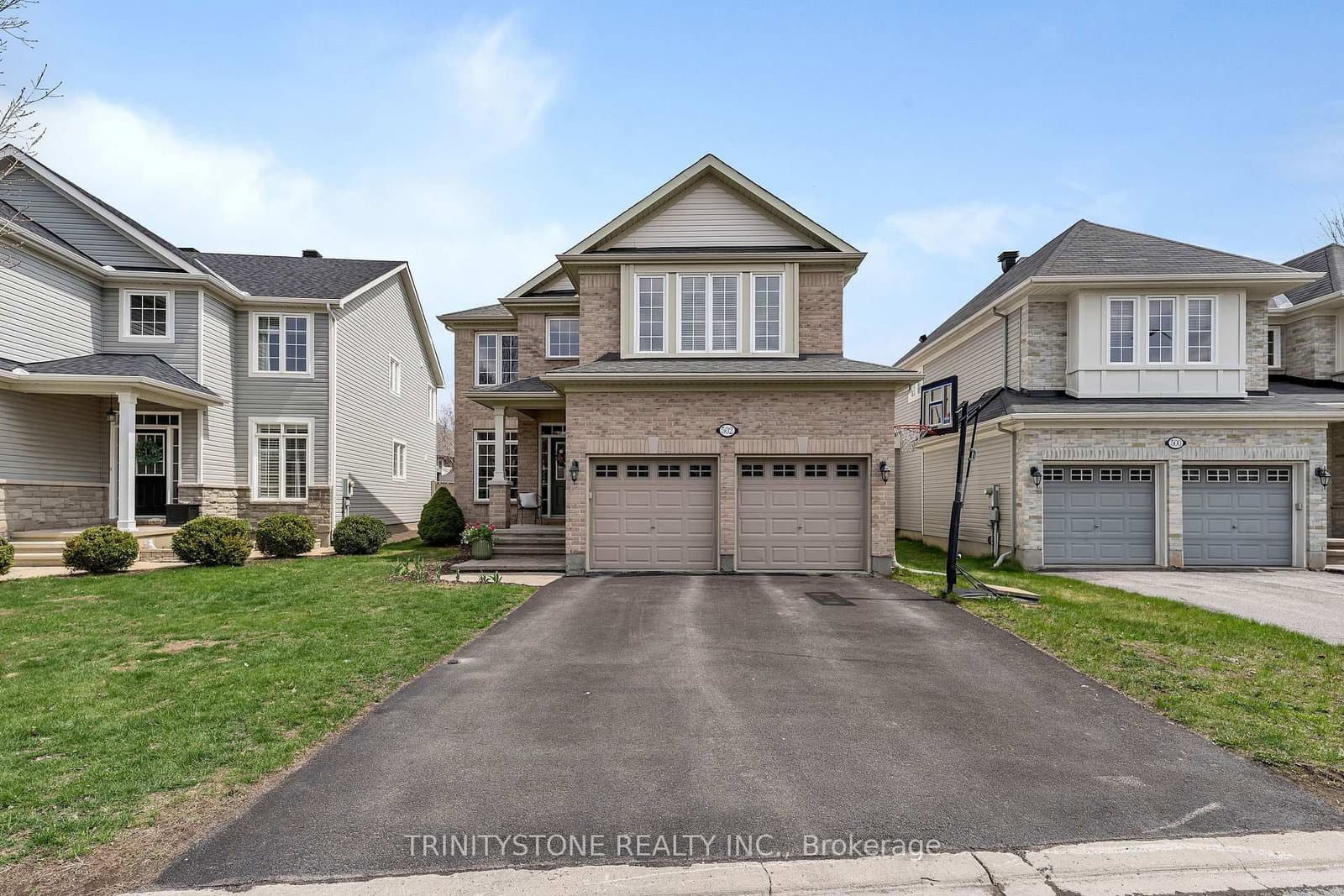502 Dalewood Crescent, Stittsville, ON