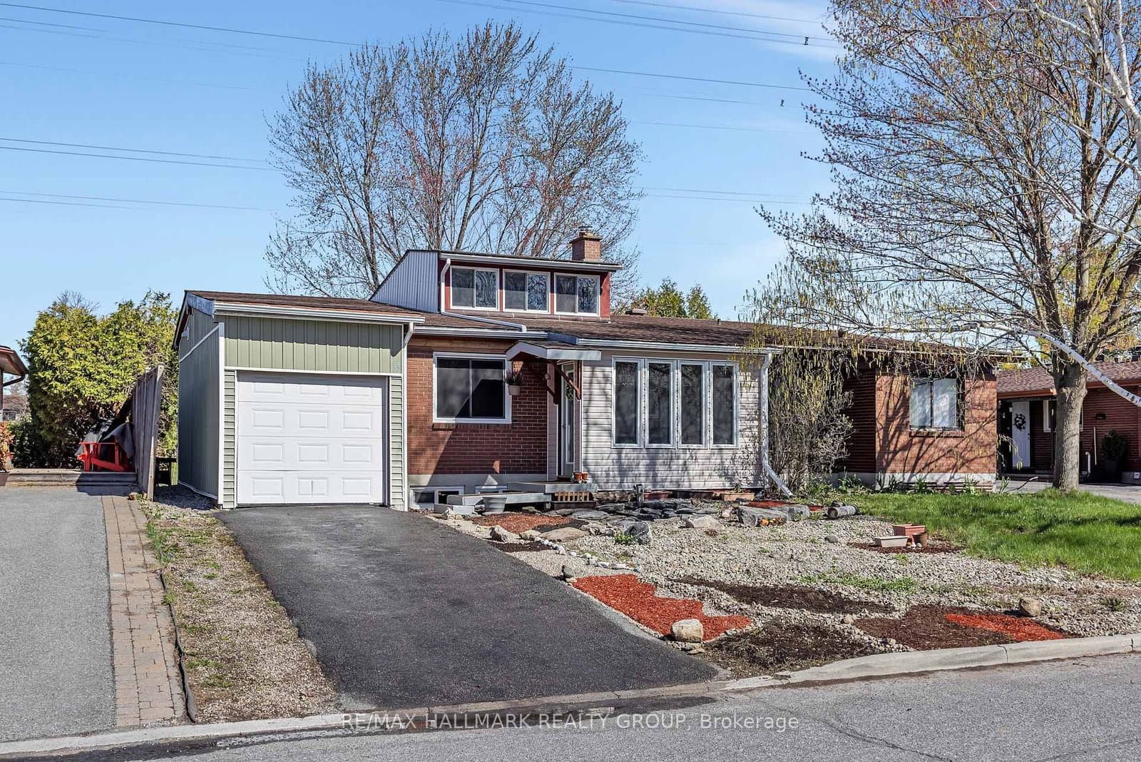 35 Benlea Drive, Ottawa, ON — photo 2