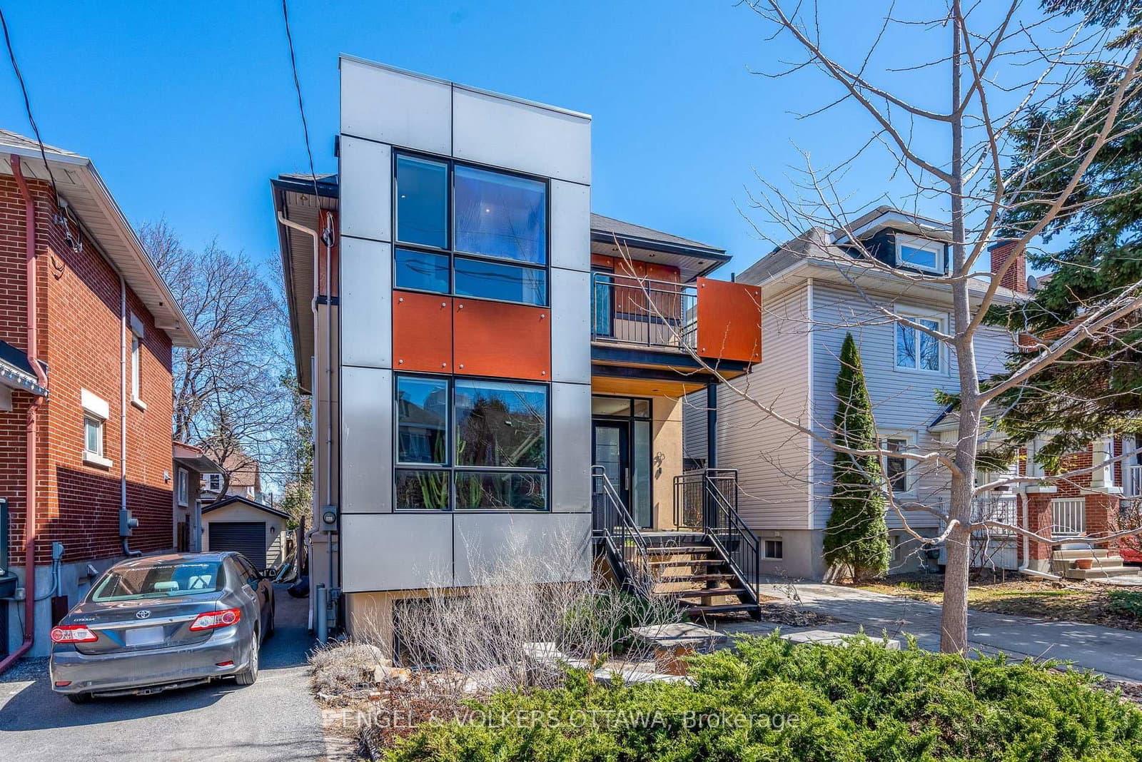 93 Gilchrist Avenue, Ottawa, ON