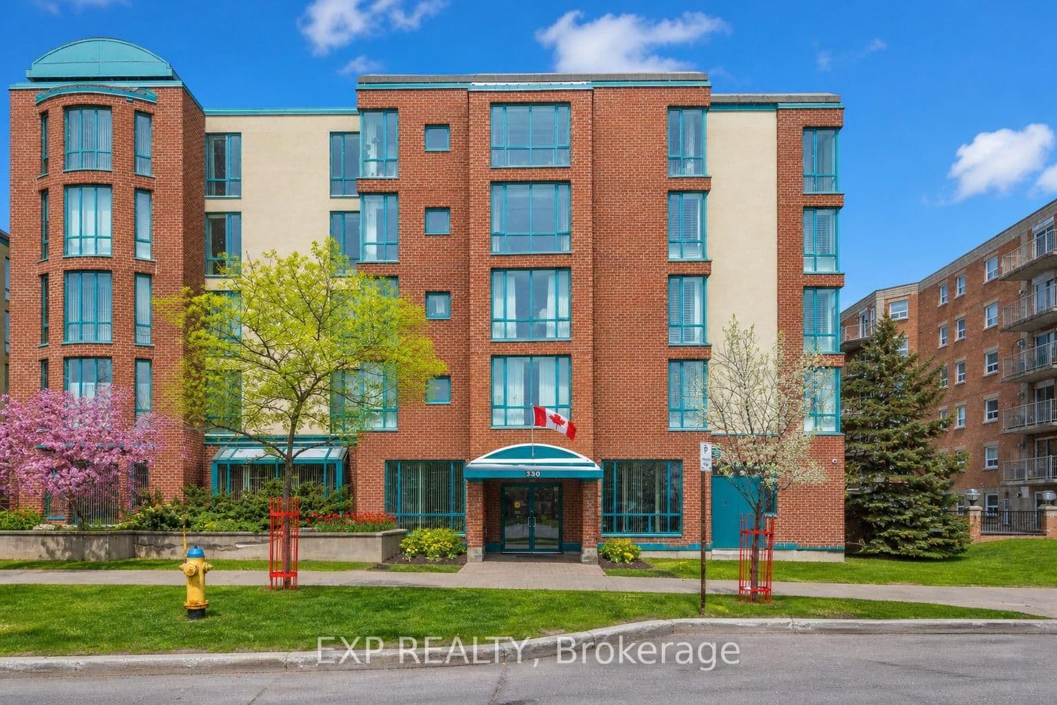 510 - 330 Centrum Boulevard, Ottawa, ON