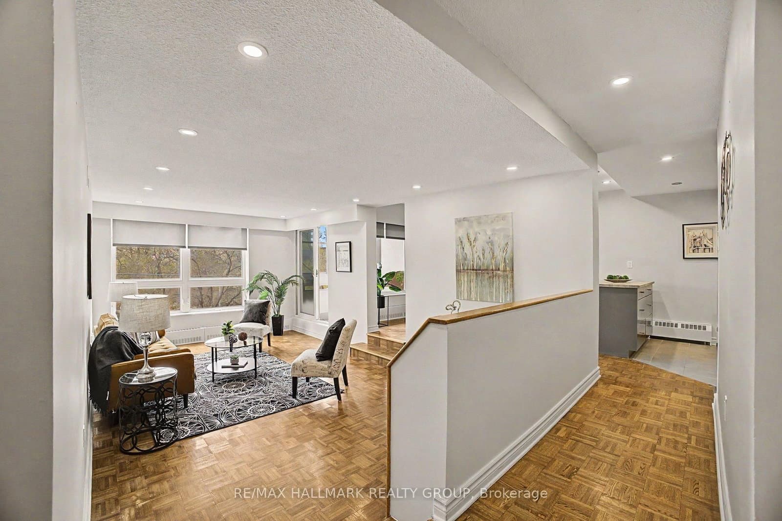 405 - 373 Laurier Avenue, Ottawa, ON — photo 3