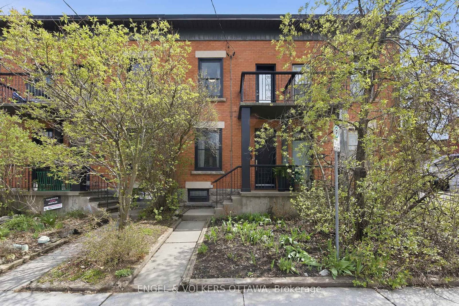 107 Rochester Street, Ottawa, ON