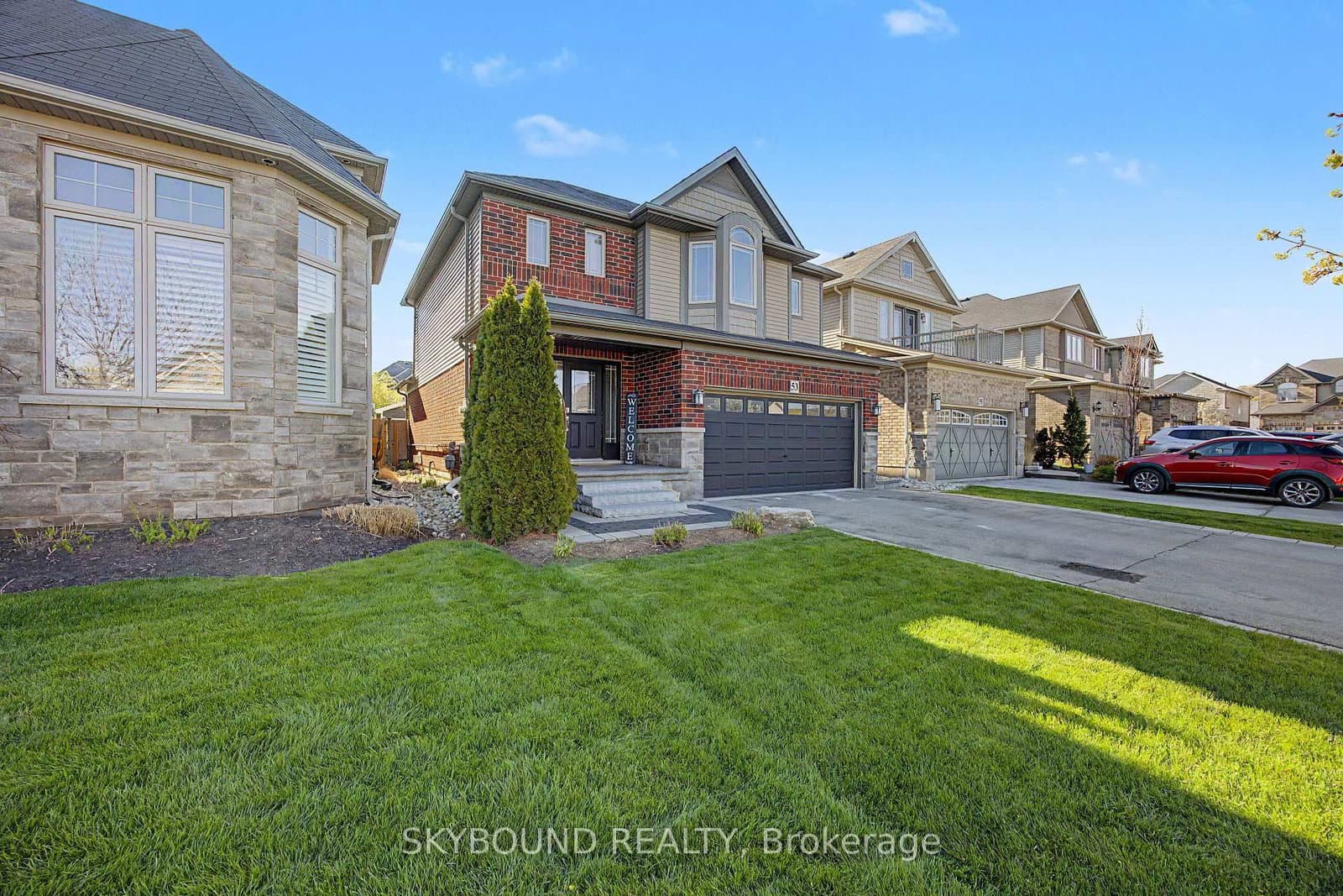 53 Diana Avenue, Grimsby, ON — photo 2