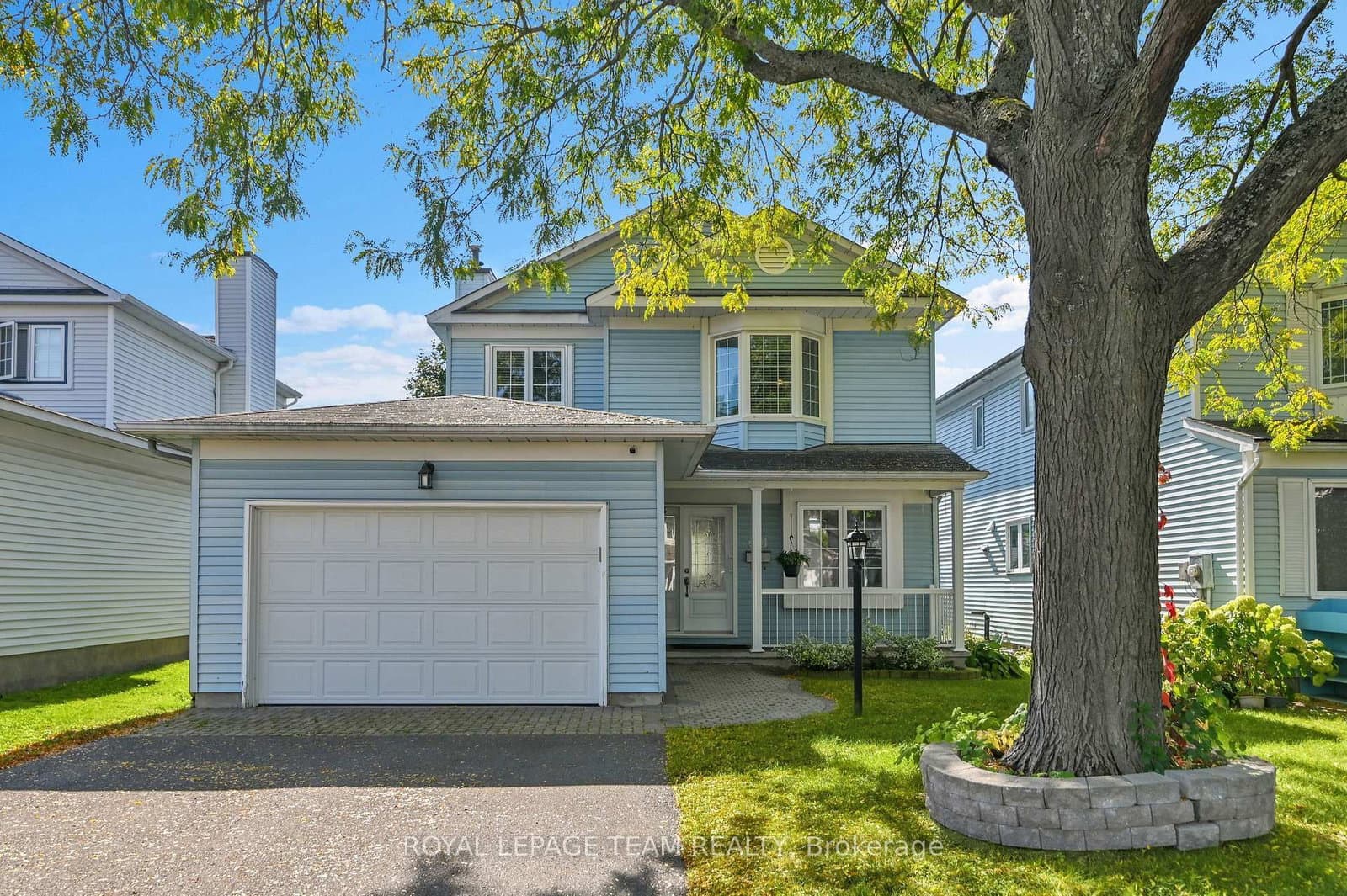 310 Mceachern Crescent, Orleans, ON — photo 2