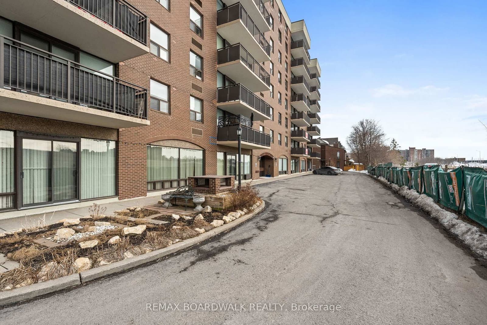 502 - 1190 Richmond Road, Ottawa, ON — photo 2