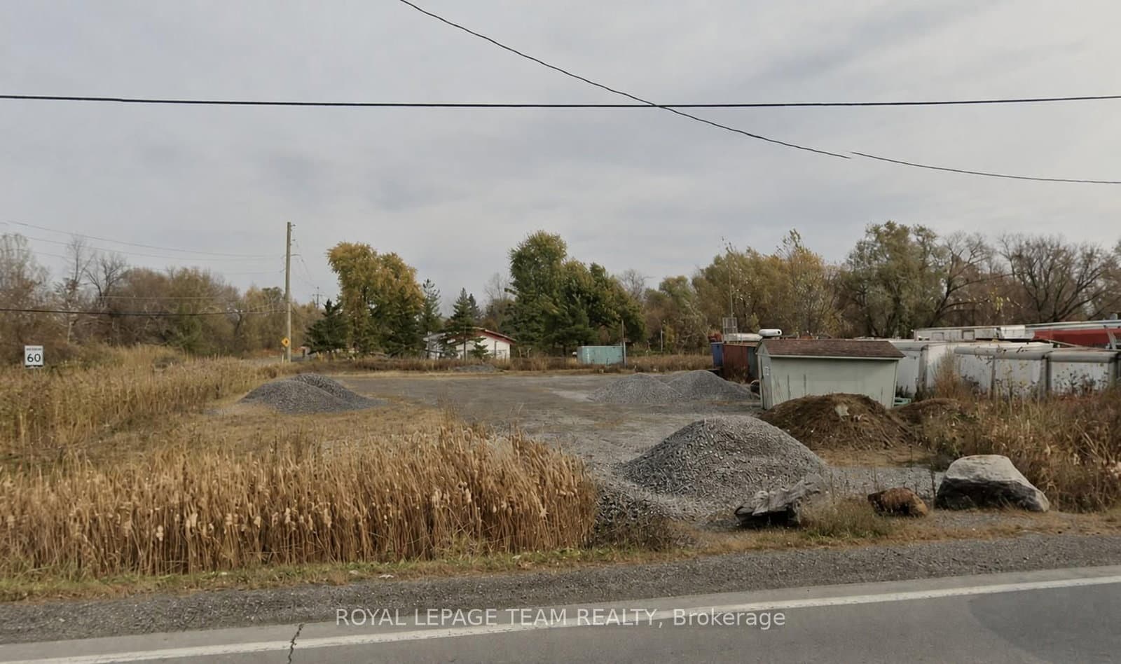 4489 Hawthorne Road, Ottawa, ON