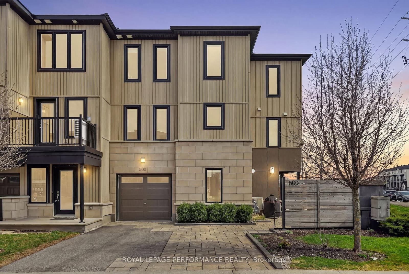 500 Radiant Private, Ottawa, ON
