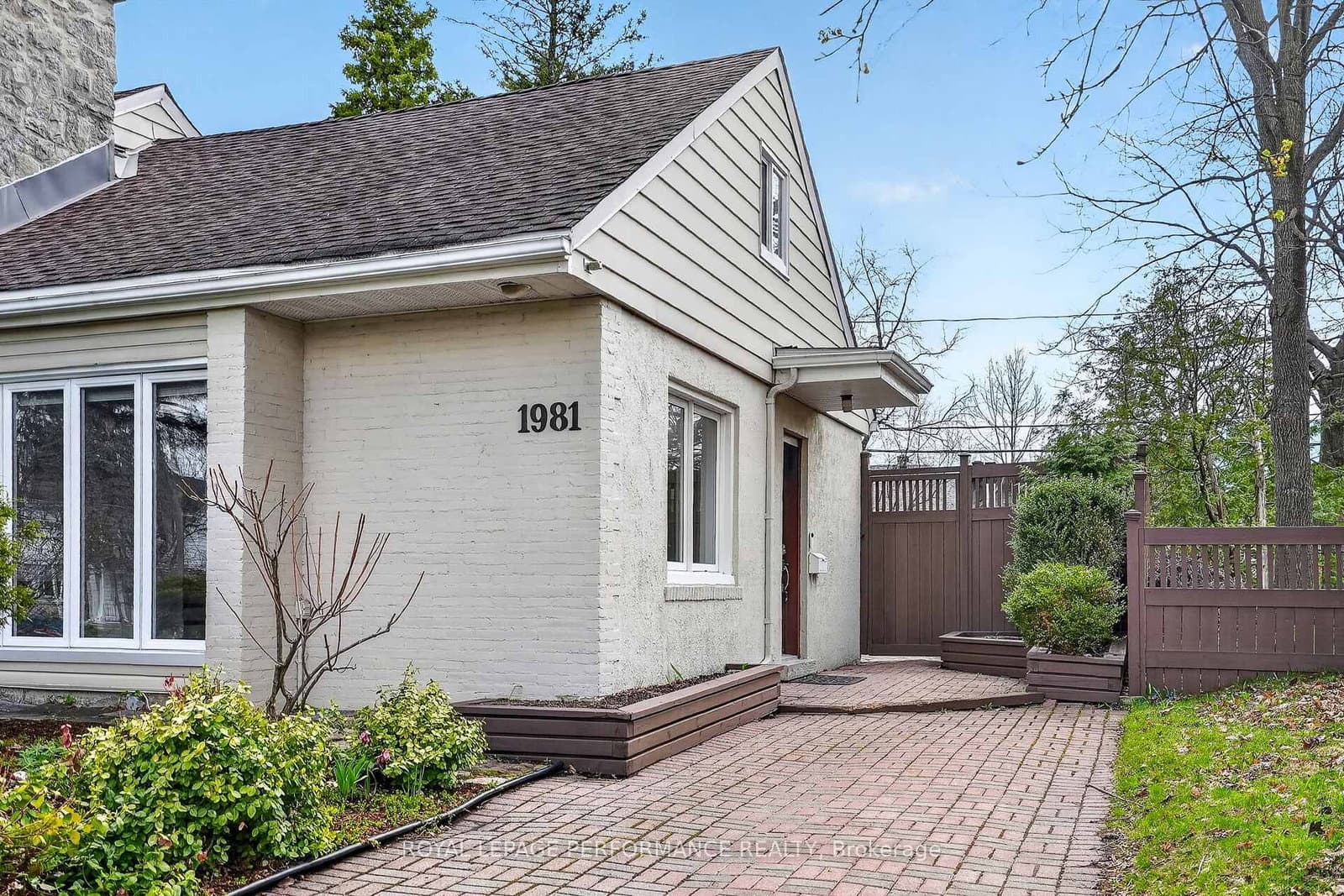 1981 Alta Vista Drive, Ottawa, ON — photo 3