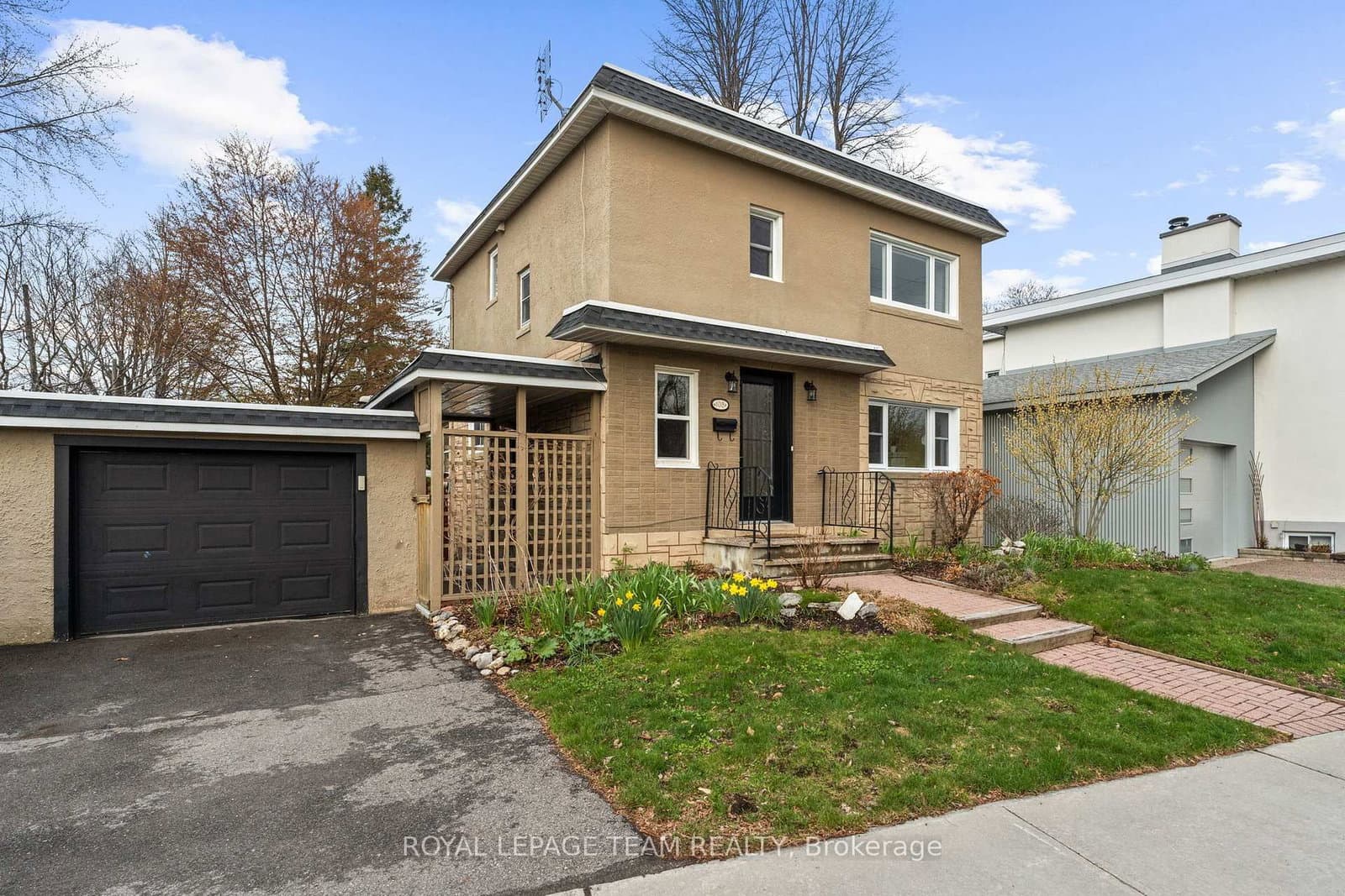 108 Onslow Crescent, Ottawa, ON — photo 3