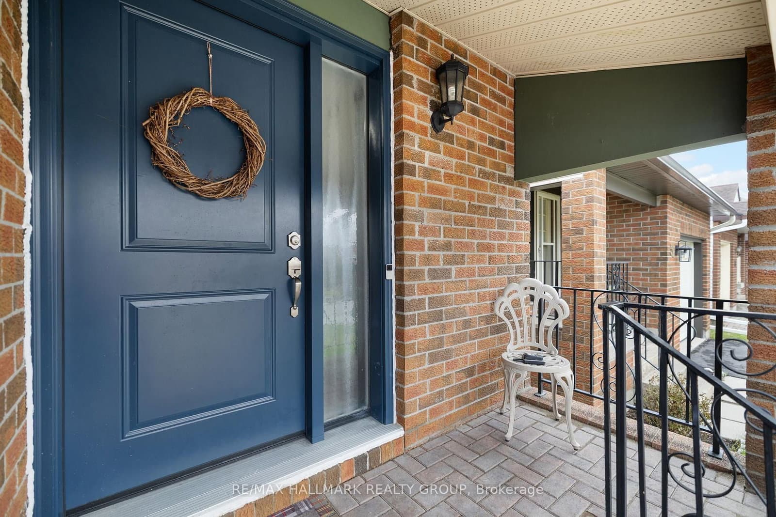 54 Fireside Crescent, Ottawa, ON — photo 2