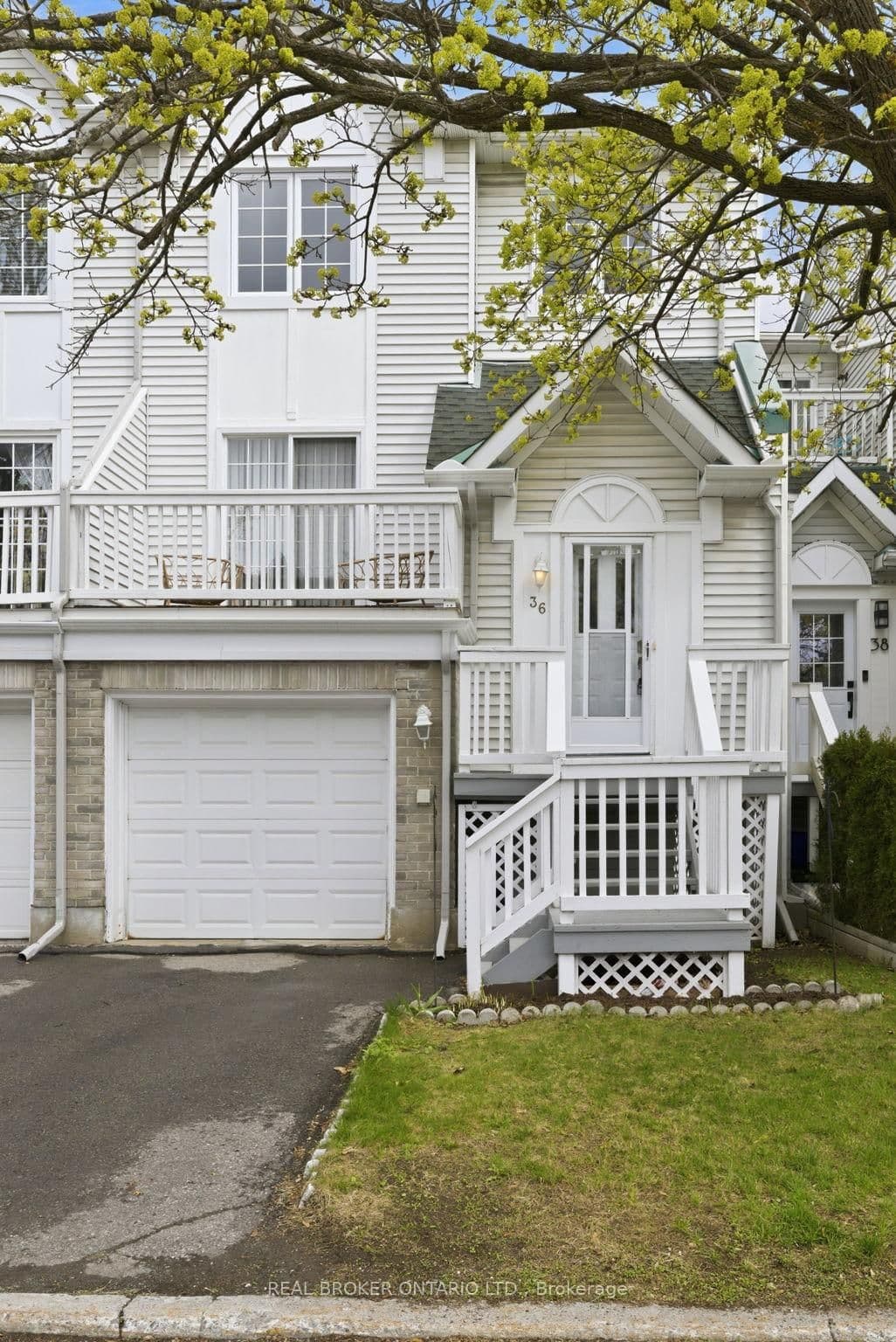 36 Castlegreen Private, Ottawa, ON