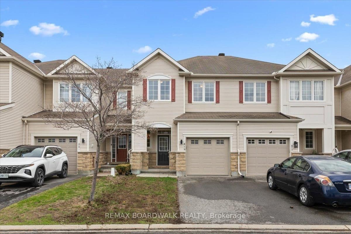 819 Kennacraig Private, Ottawa, ON