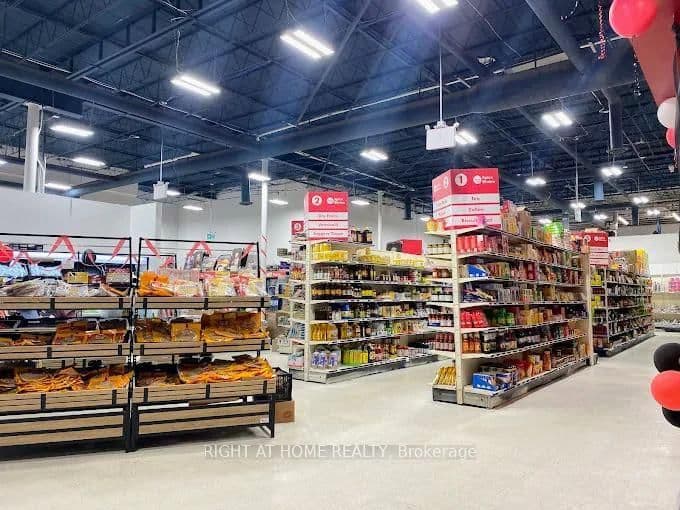 Unit G - 1541 Merivale Road, Ottawa, ON — photo 2