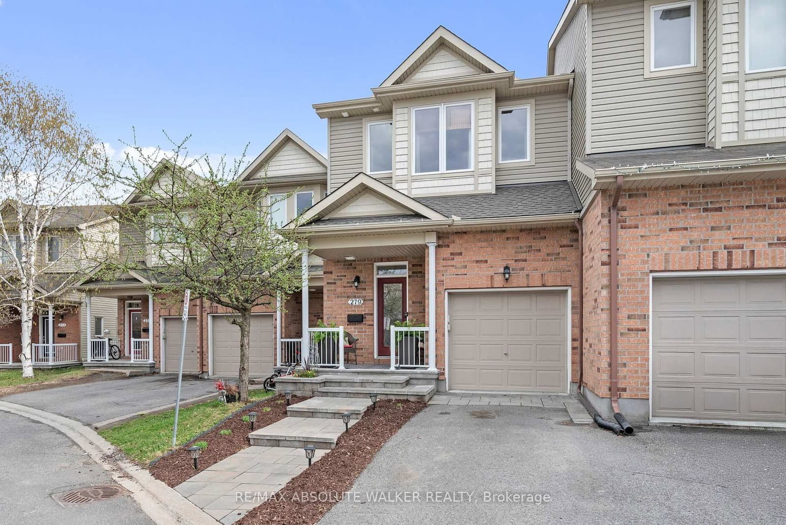 279 Parkrose Private, Ottawa, ON