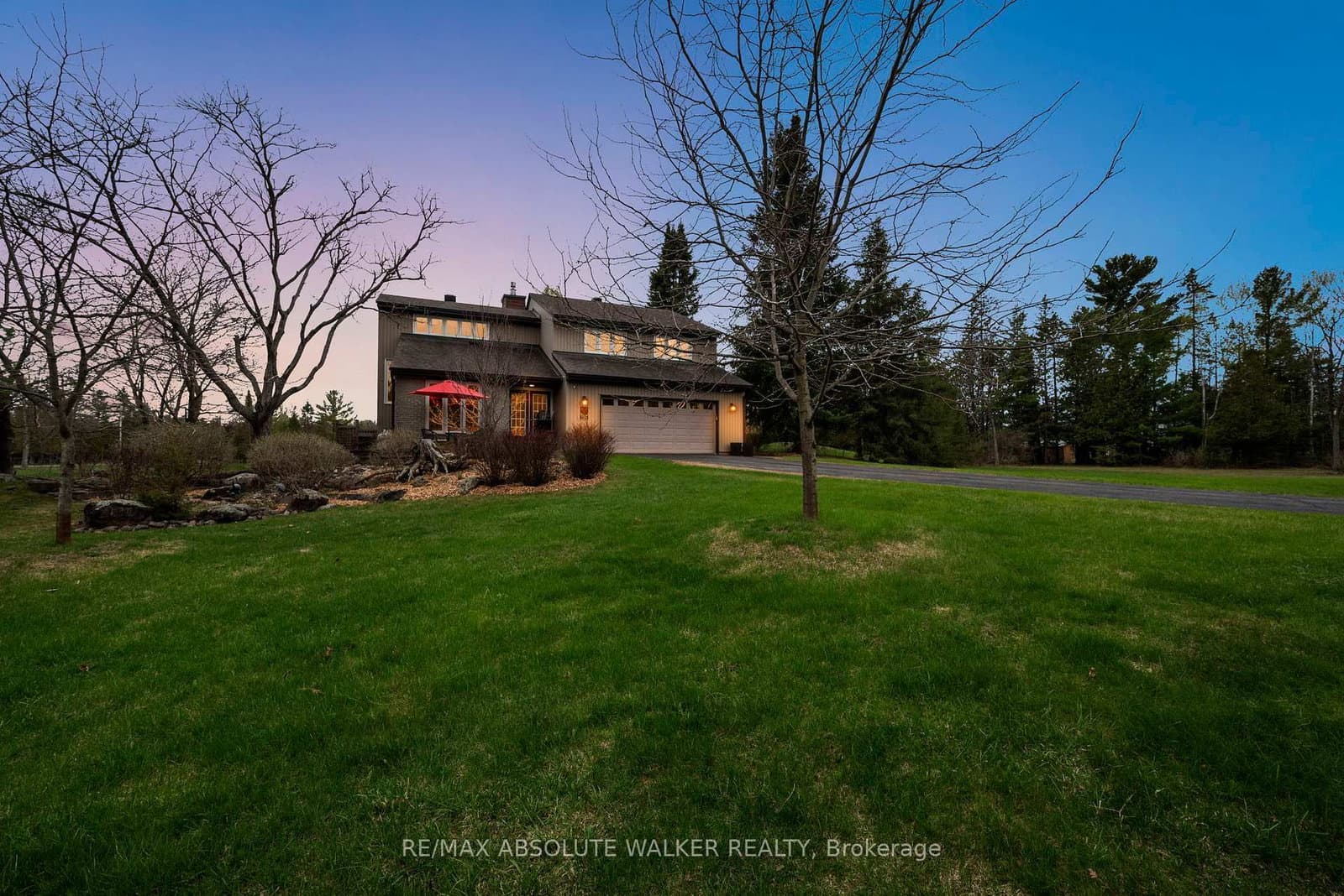 194 Wagon Drive, Ottawa, ON