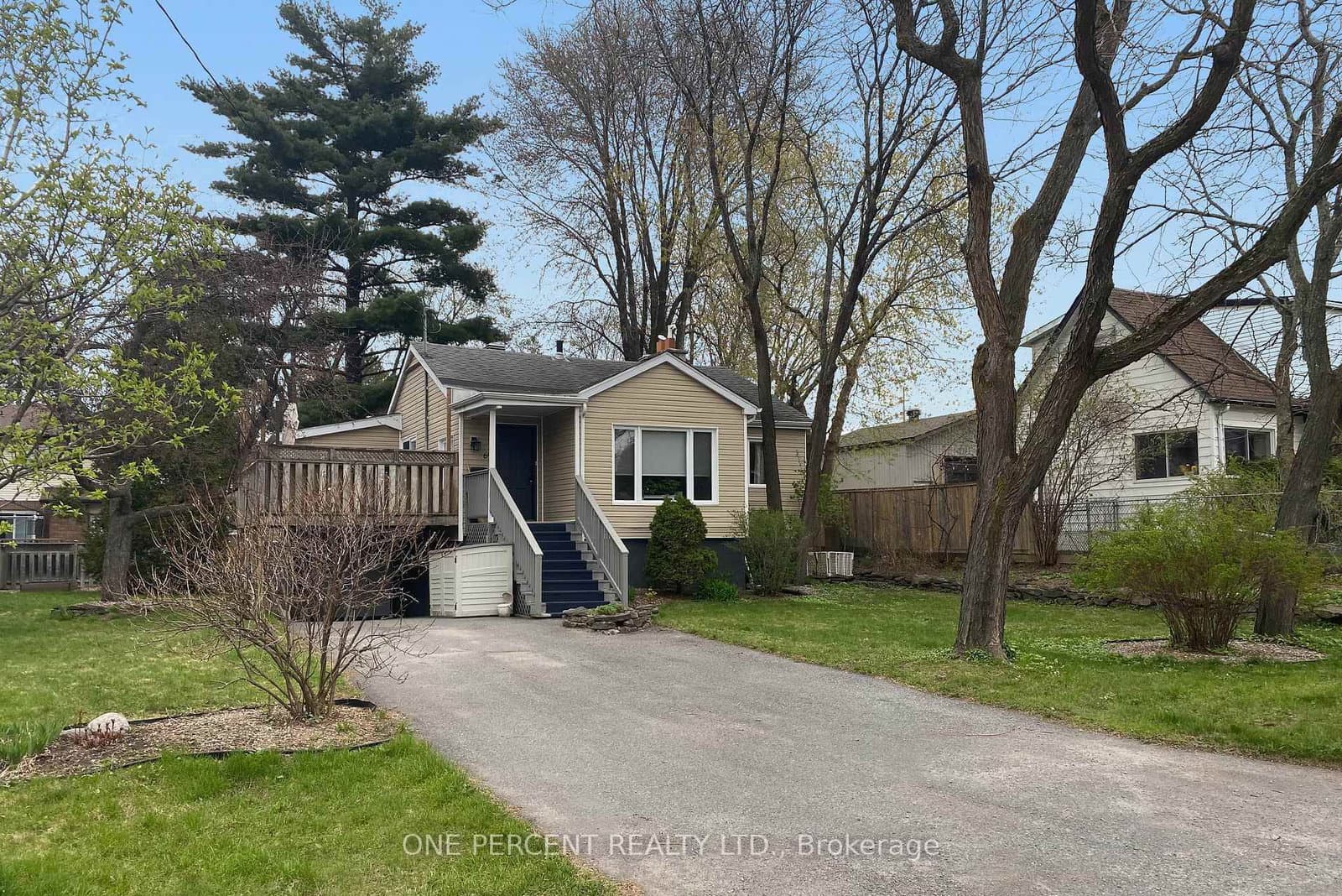 69 Burland Street, Ottawa, ON — photo 2