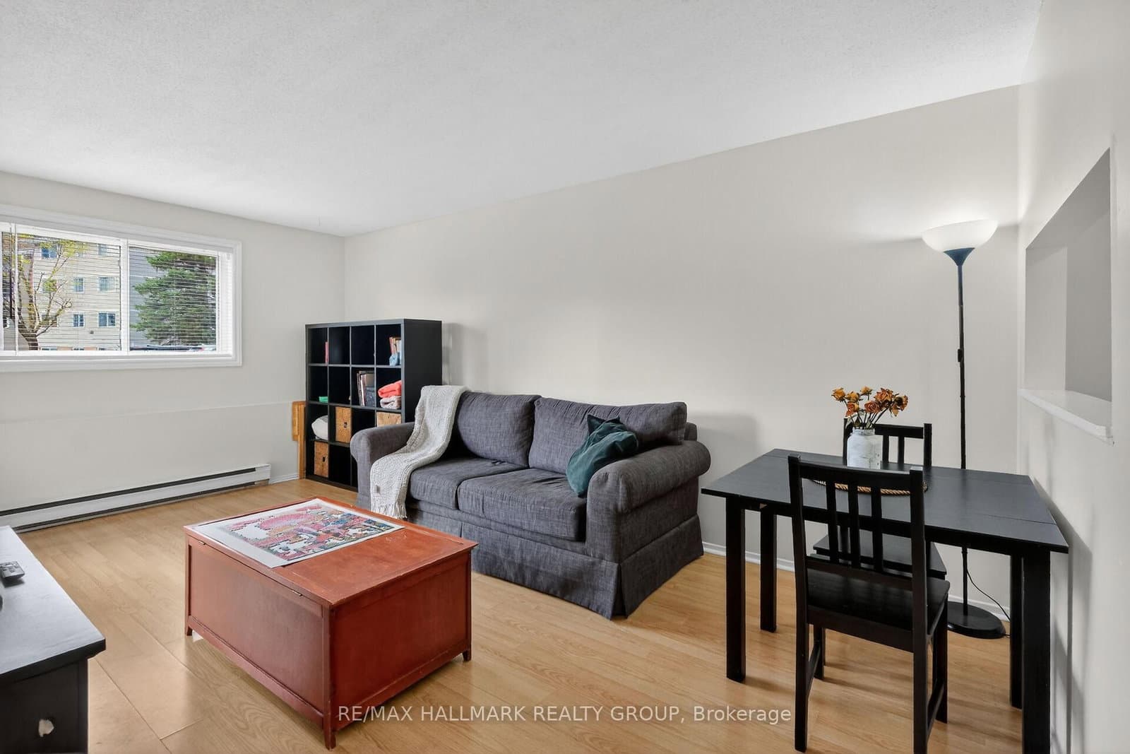 102 - 280 Brittany Drive, Ottawa, ON — photo 3