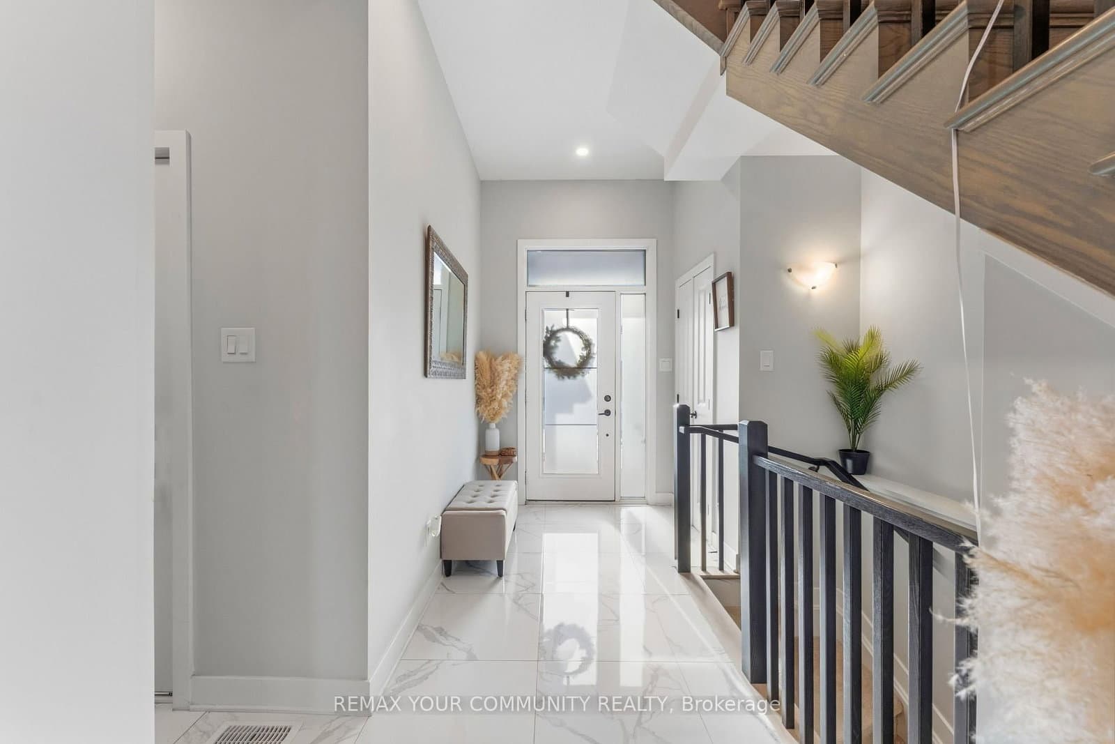 206 Big Dipper Street, Manotick, ON — photo 2