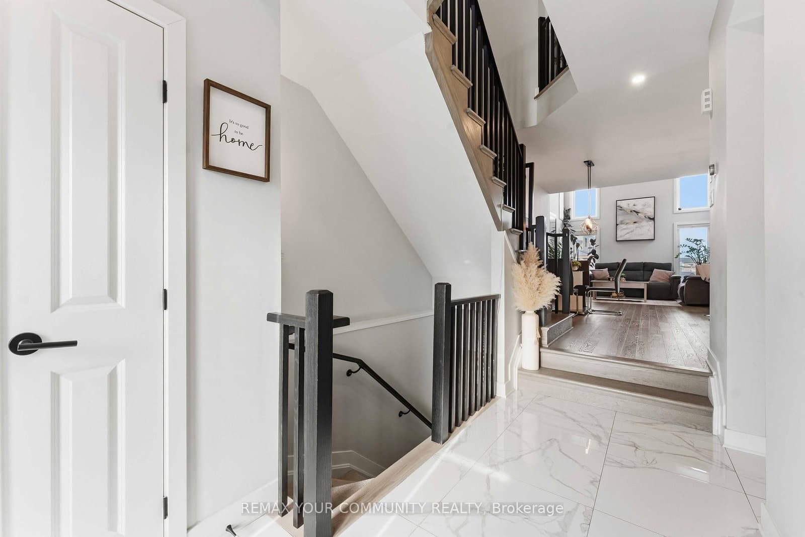 206 Big Dipper Street, Manotick, ON — photo 3