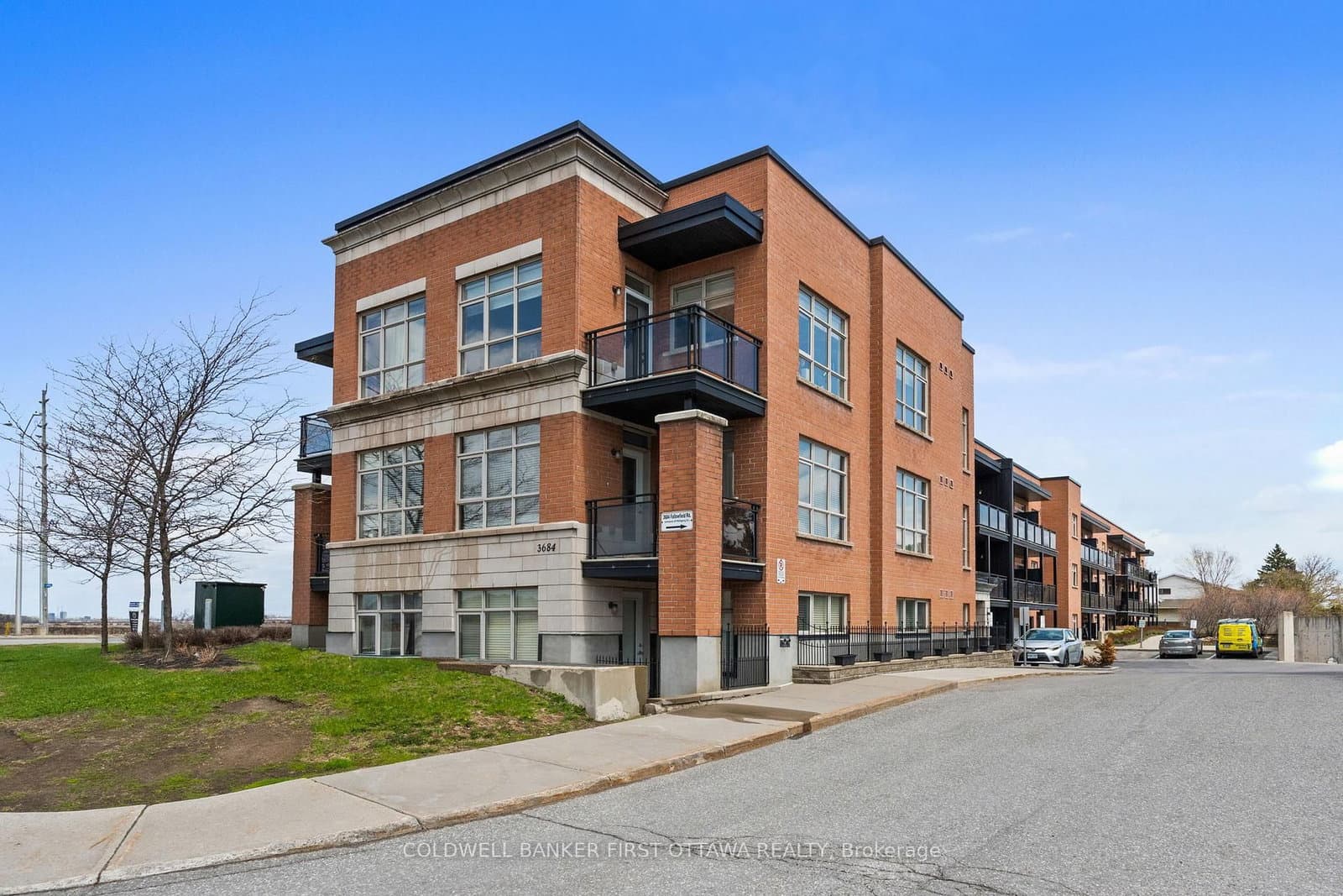 204 - 3684 Fallowfield Road, Ottawa, ON